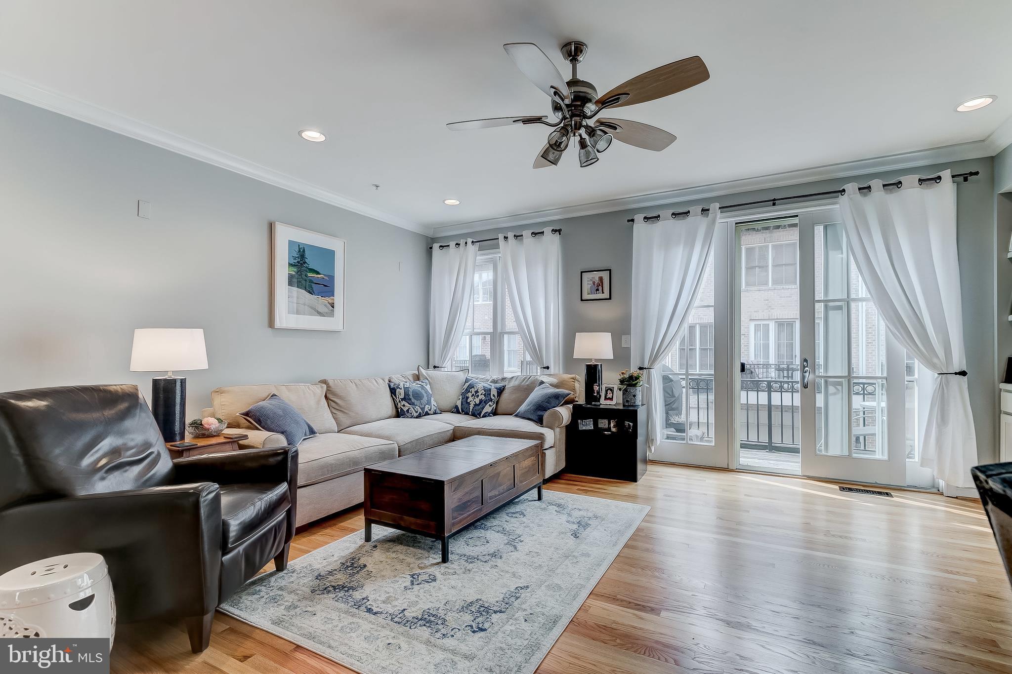 THE MOORINGS AT LIGHTHOUSE POINT - Residential