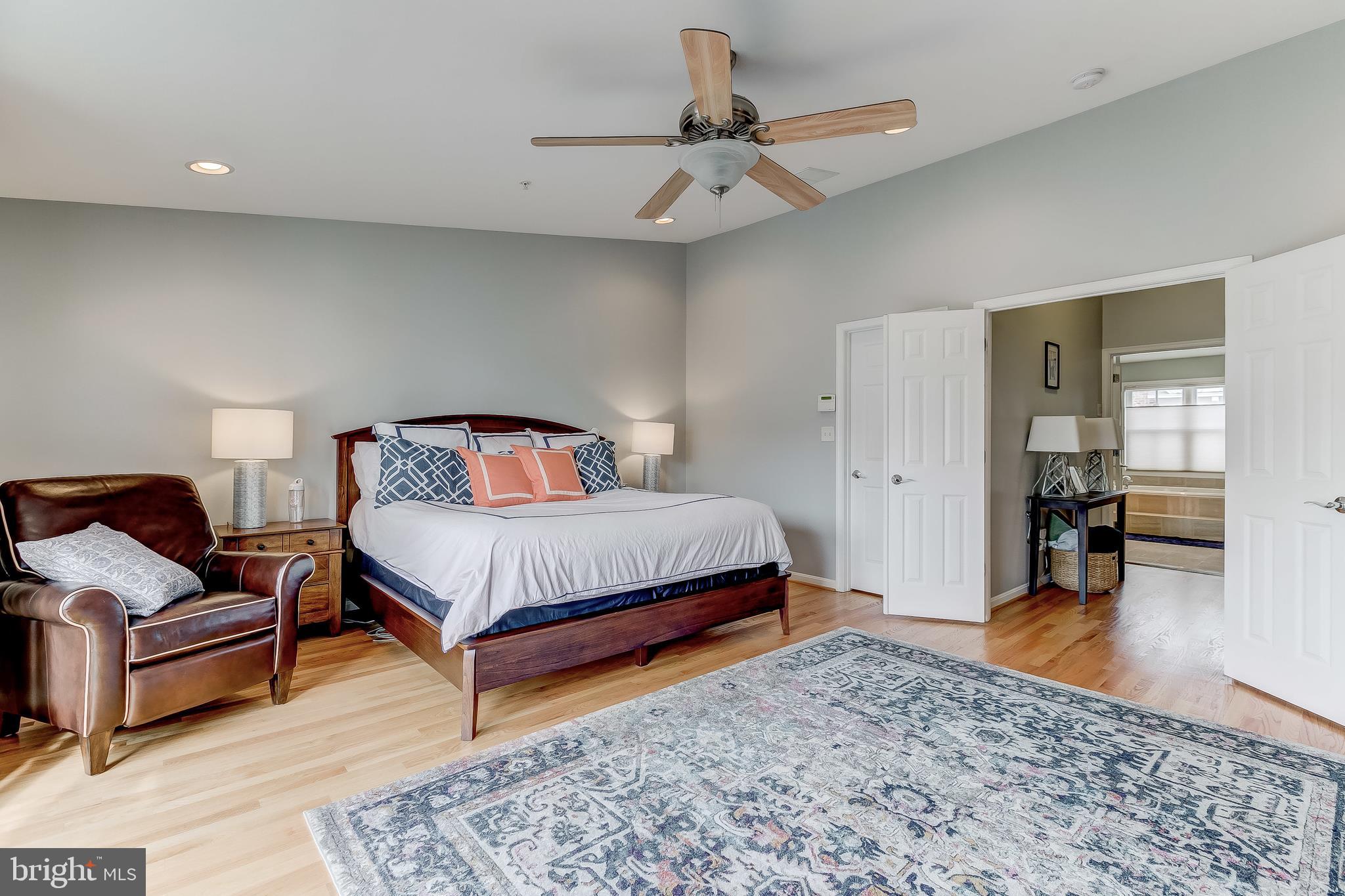 THE MOORINGS AT LIGHTHOUSE POINT - Residential