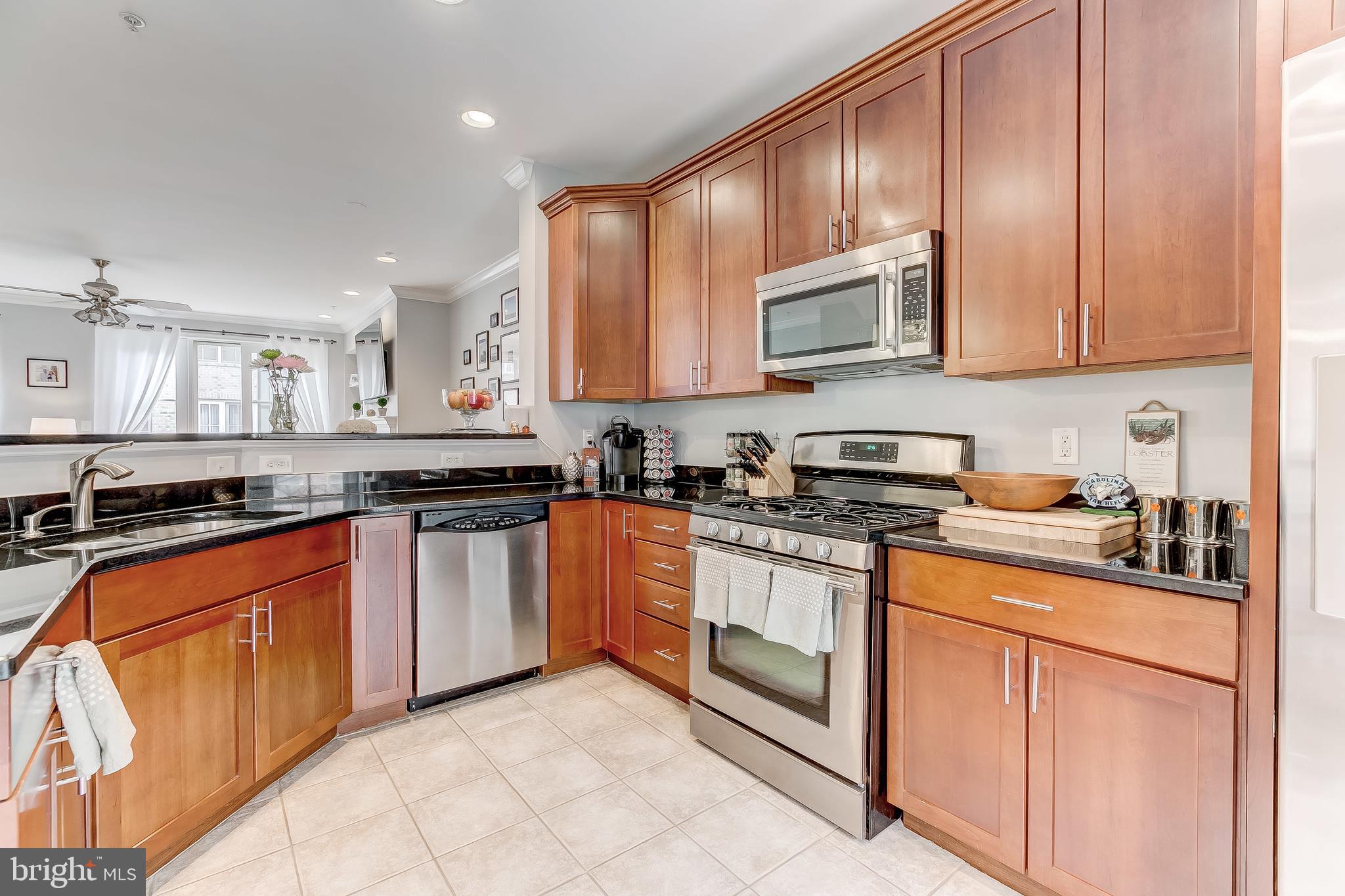 THE MOORINGS AT LIGHTHOUSE POINT - Residential