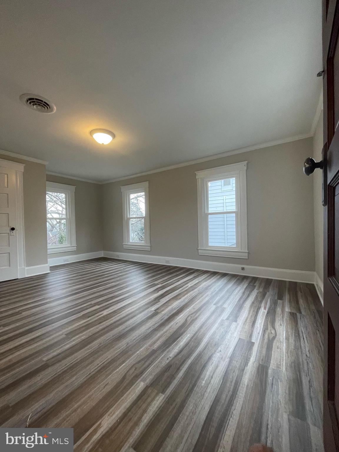 408 MARYLAND AVENUE B