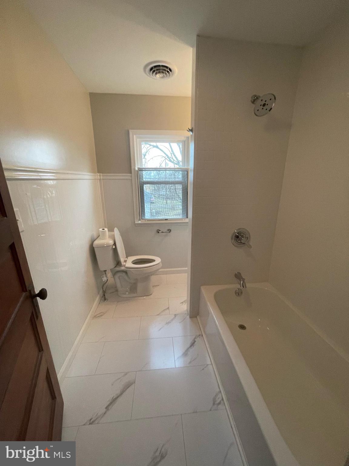 CAMBRIDGE - Residential Lease