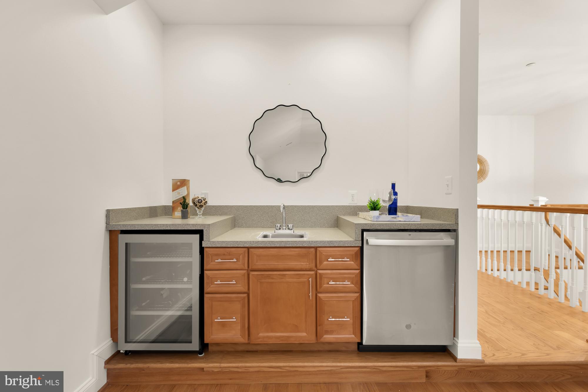 SPRING MEADOWS - Residential