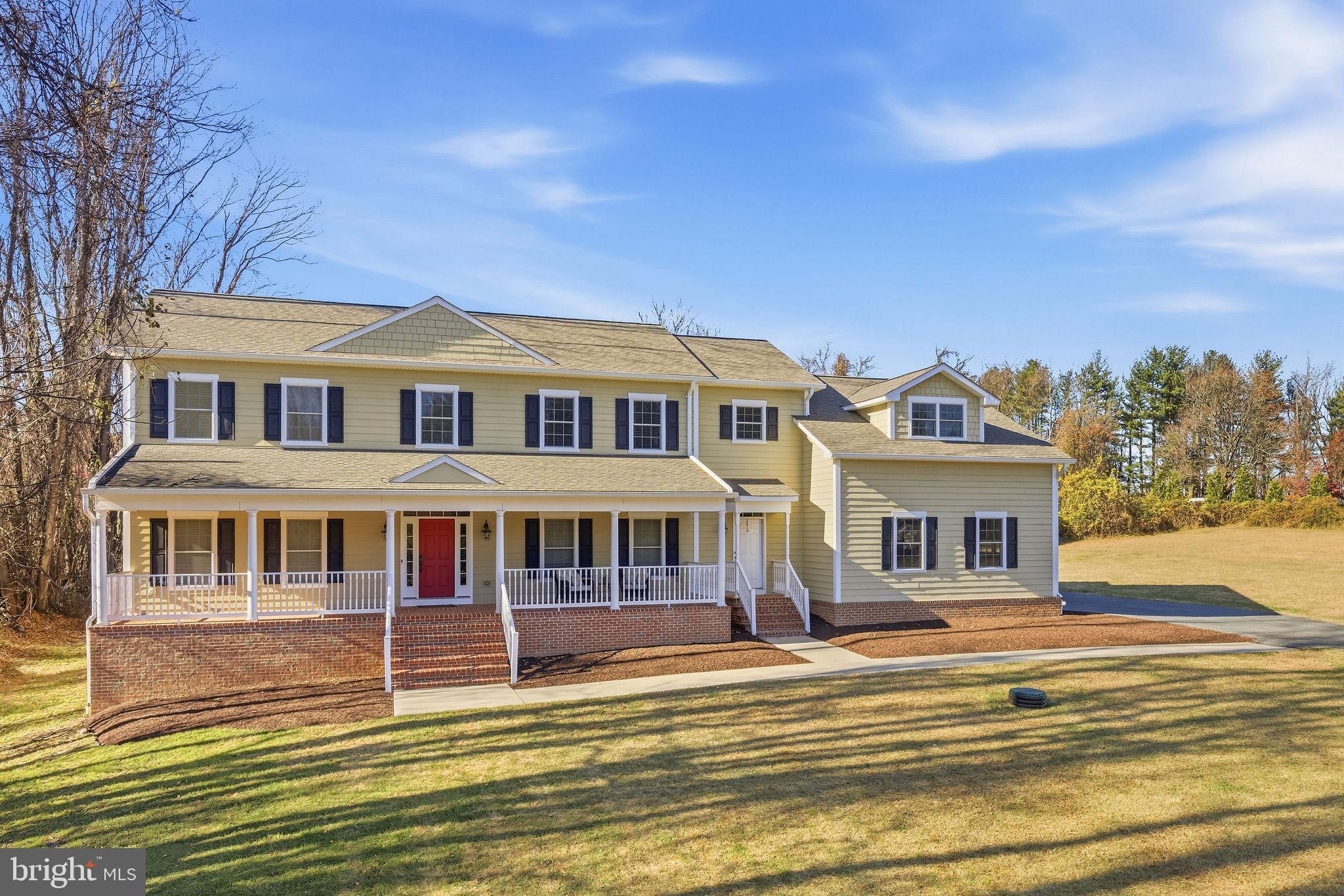 SPRING MEADOWS - Residential