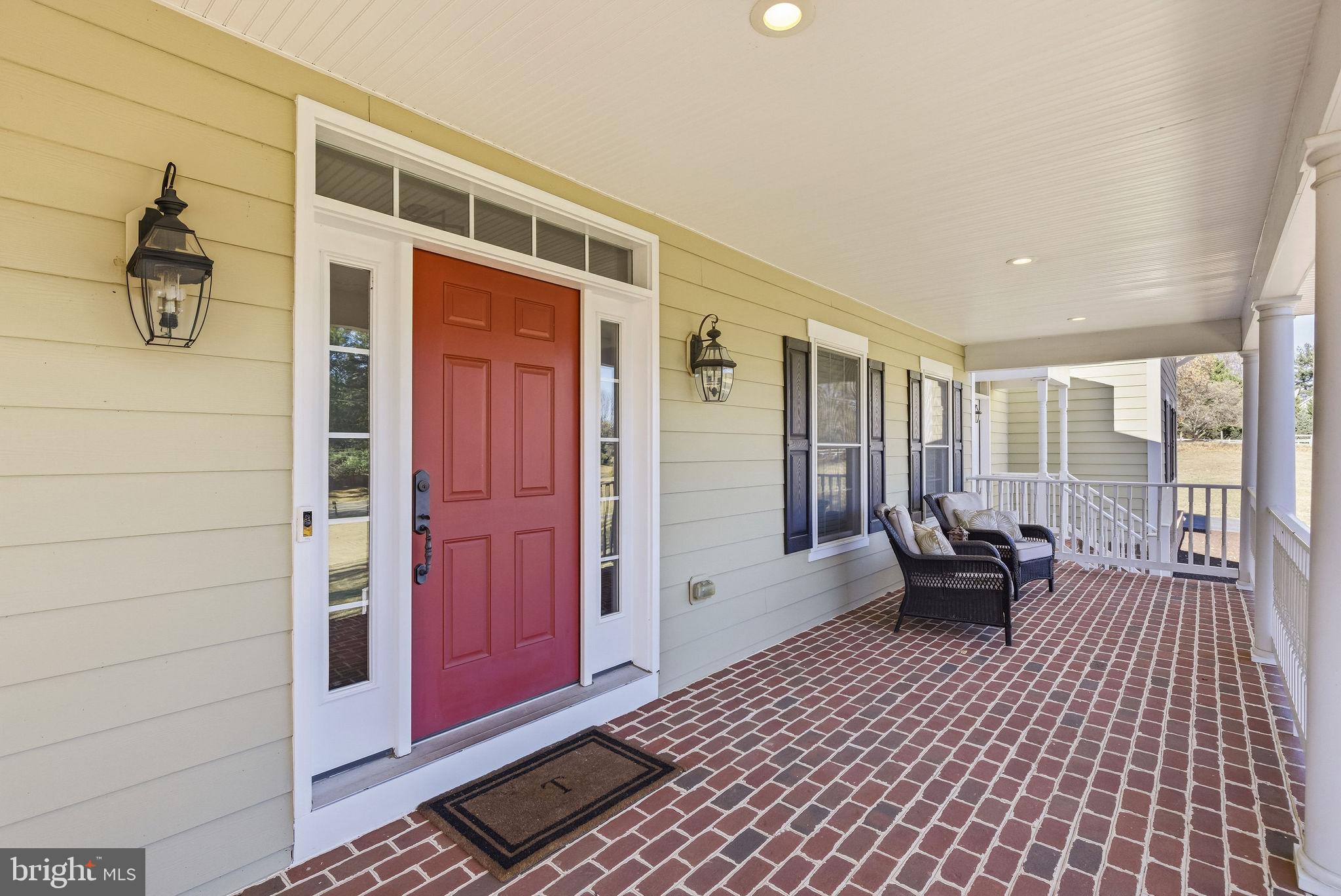 SPRING MEADOWS - Residential