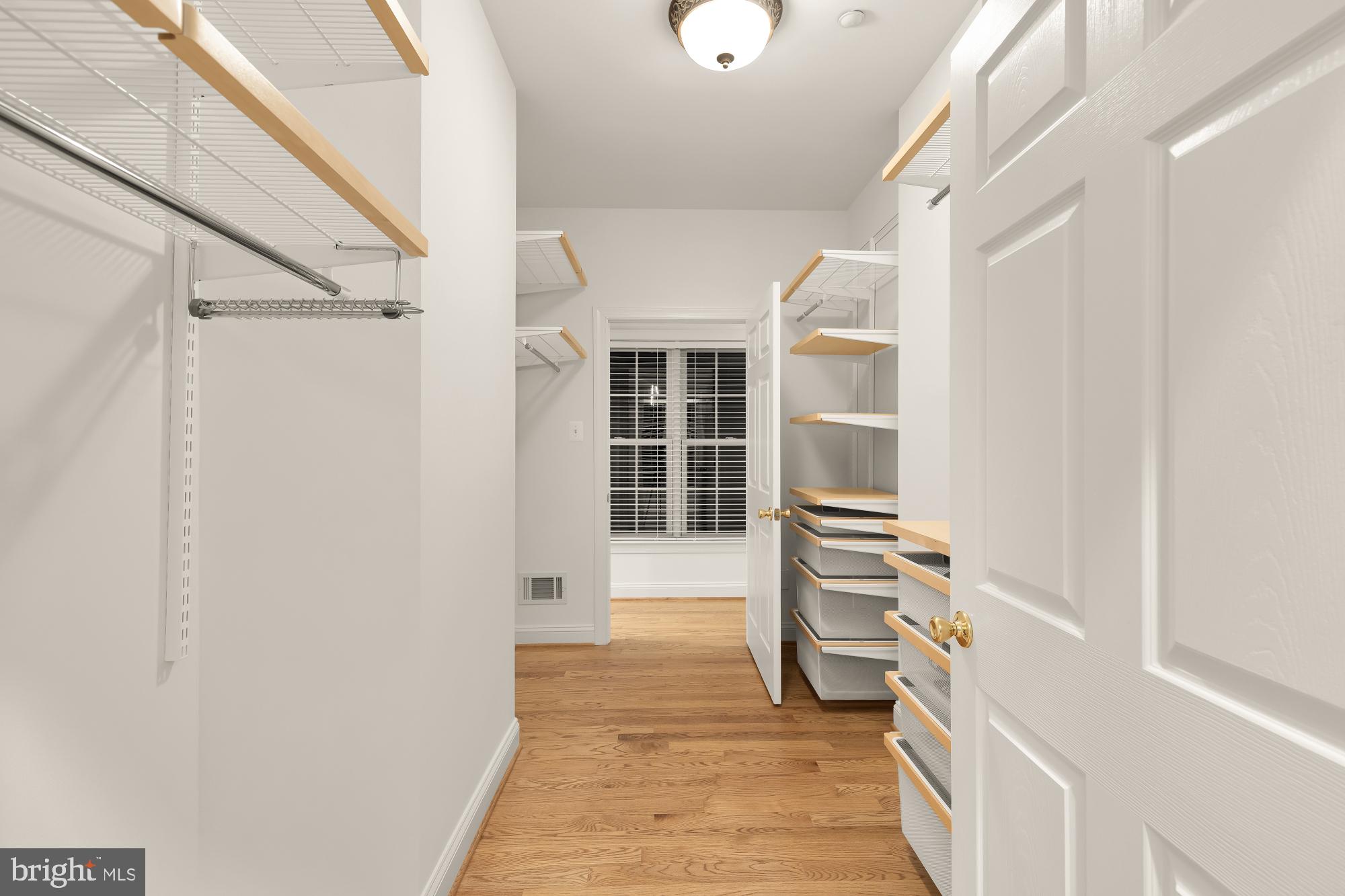 SPRING MEADOWS - Residential