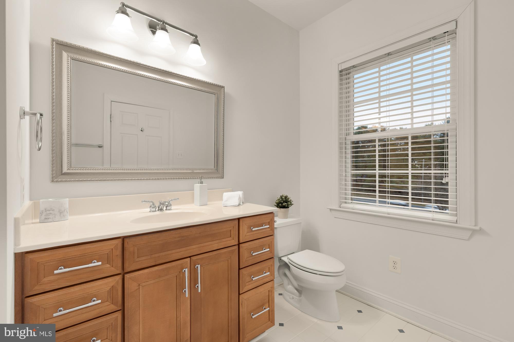 SPRING MEADOWS - Residential