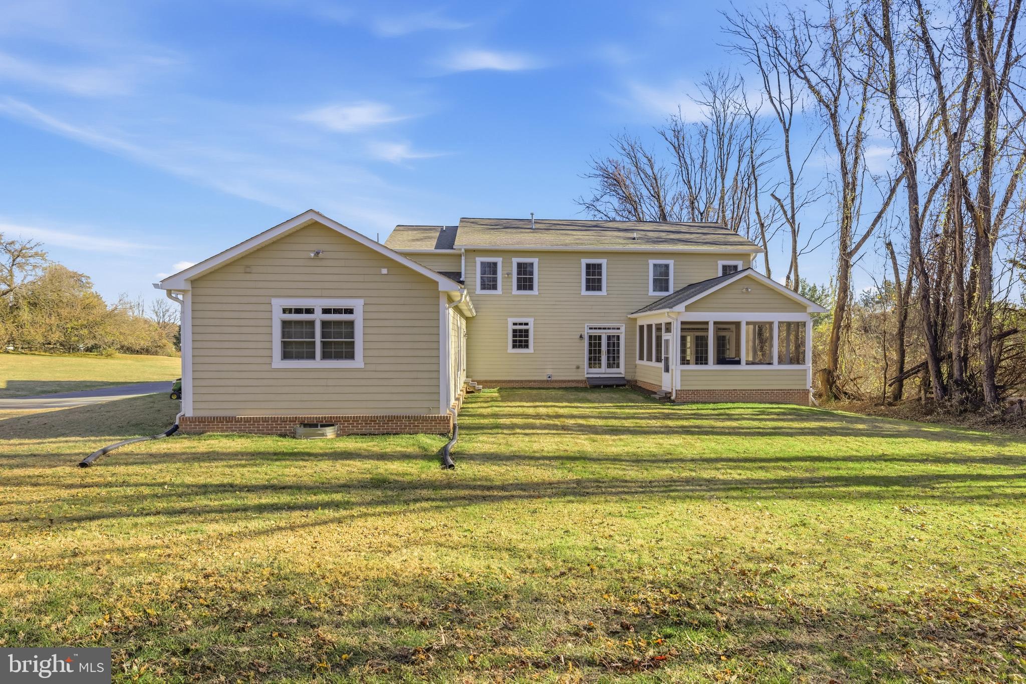 SPRING MEADOWS - Residential