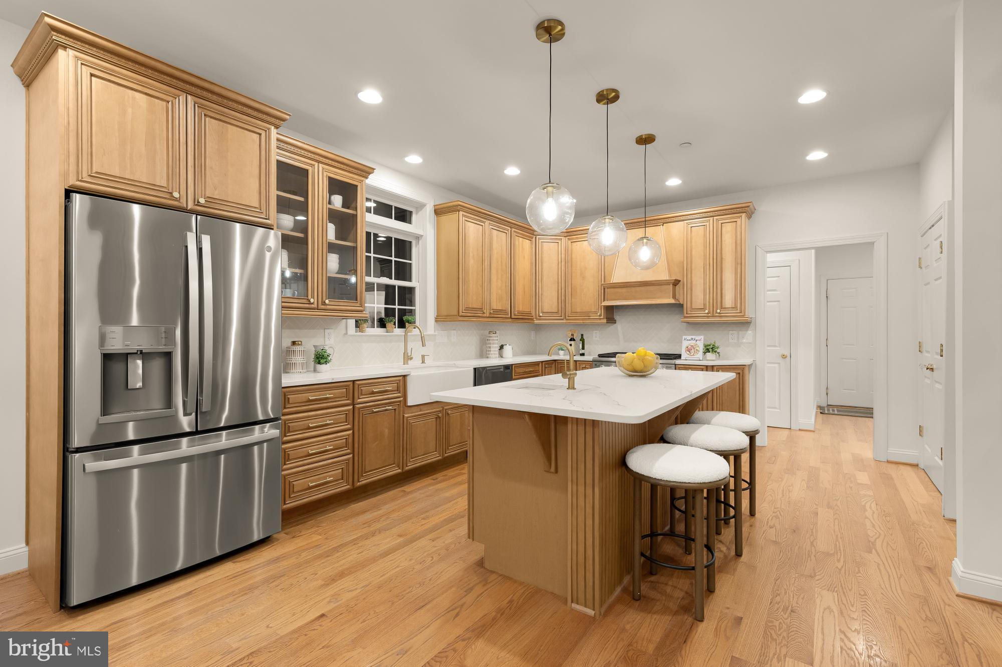 SPRING MEADOWS - Residential