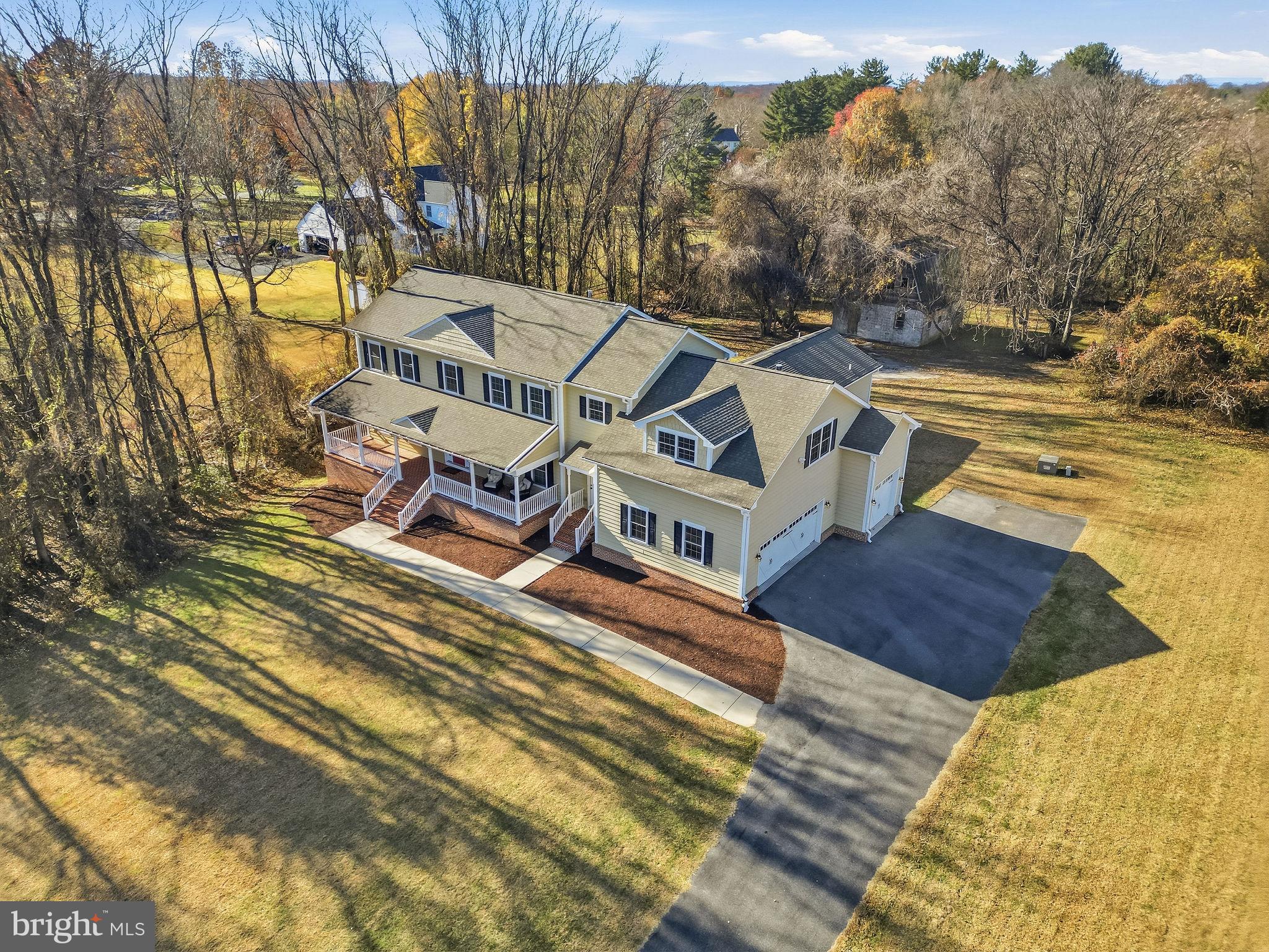 SPRING MEADOWS - Residential