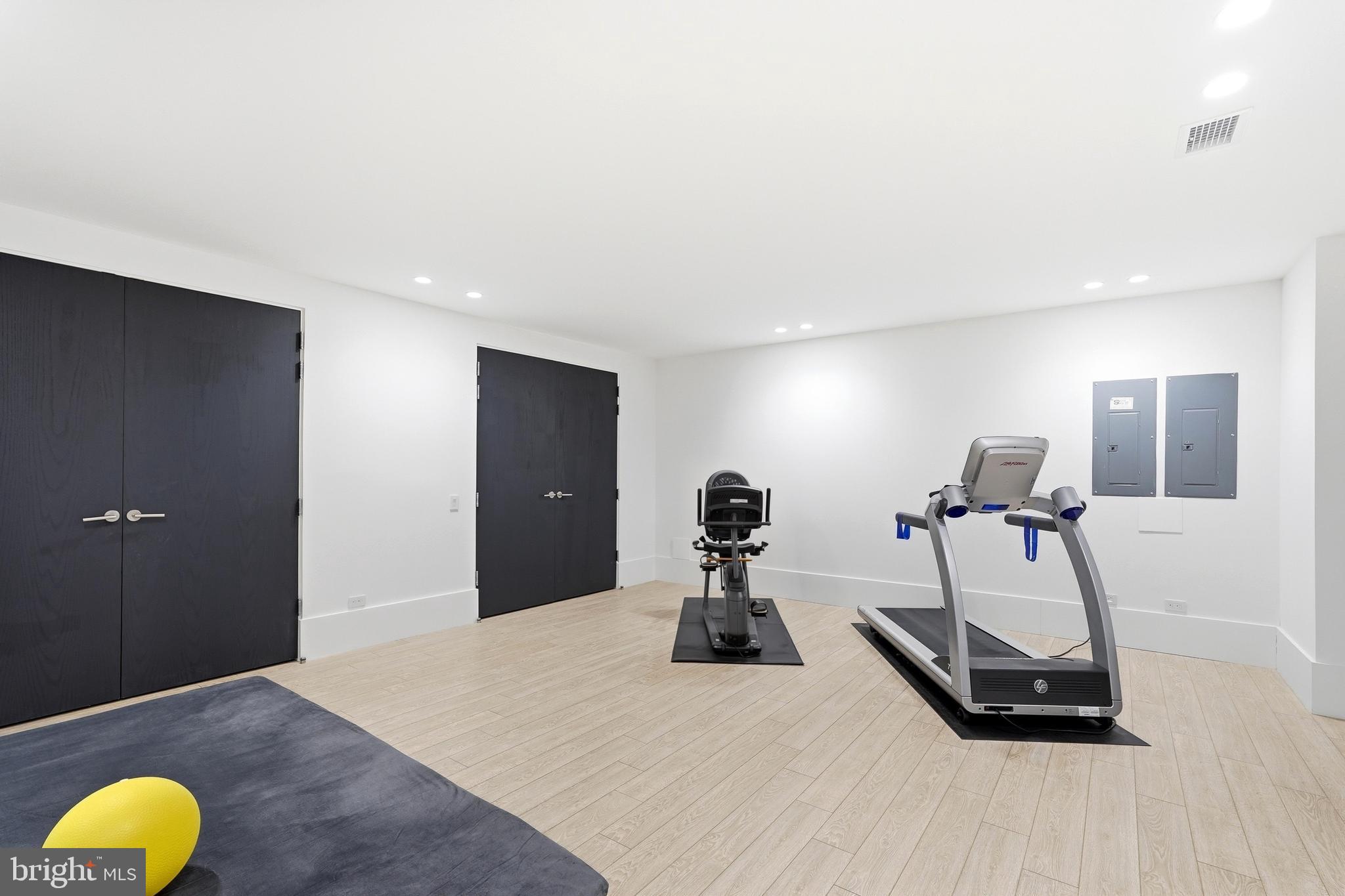 GRANT AT WILLOWSFORD - Residential