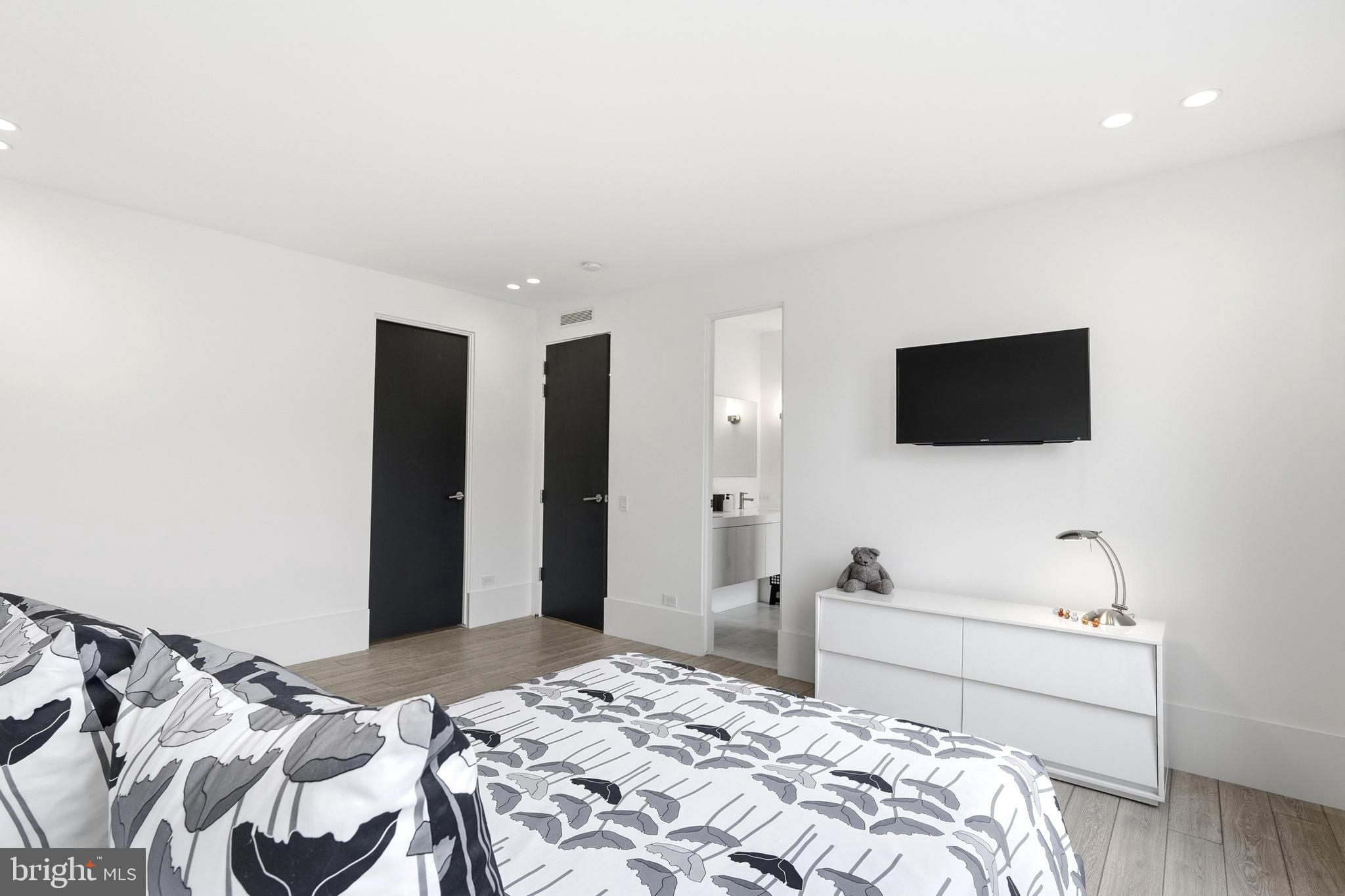 GRANT AT WILLOWSFORD - Residential