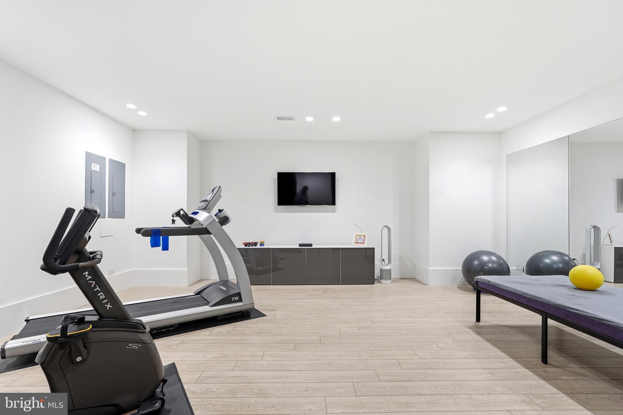 GRANT AT WILLOWSFORD - Residential