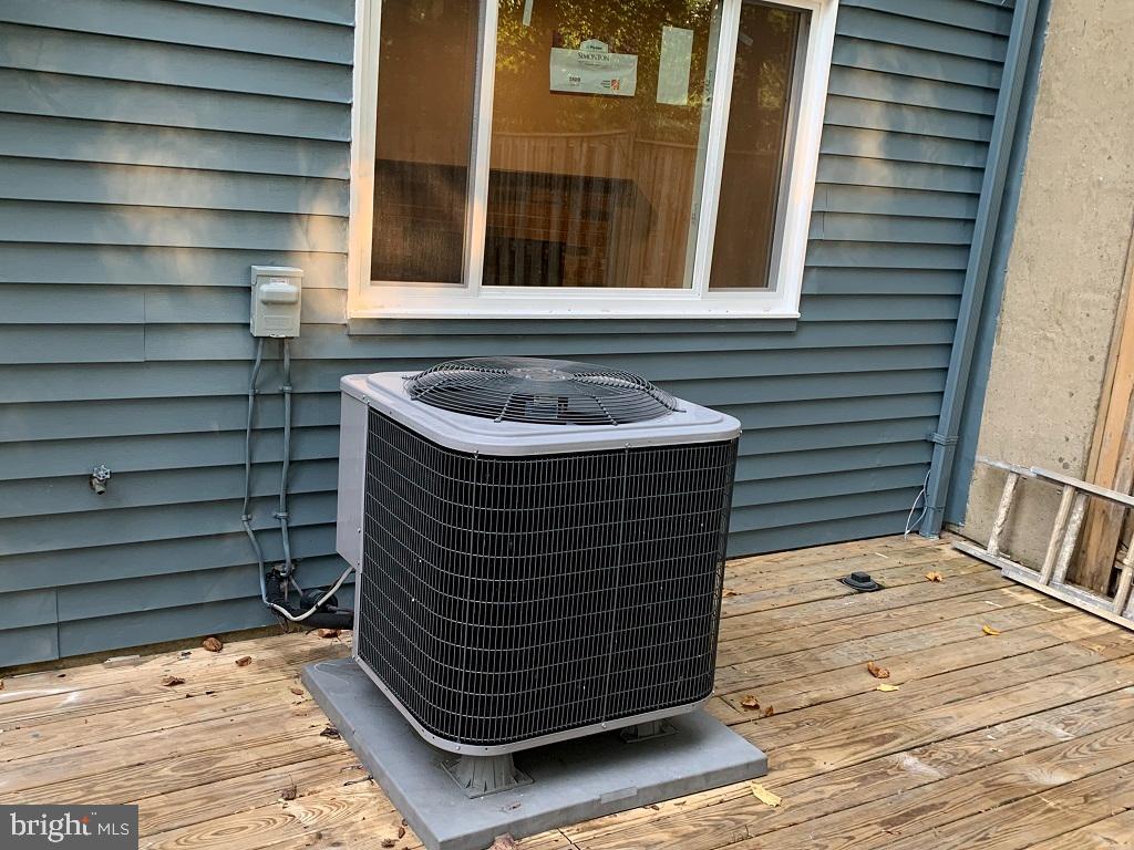 ROLLINGWOOD VILLAGE - Residential