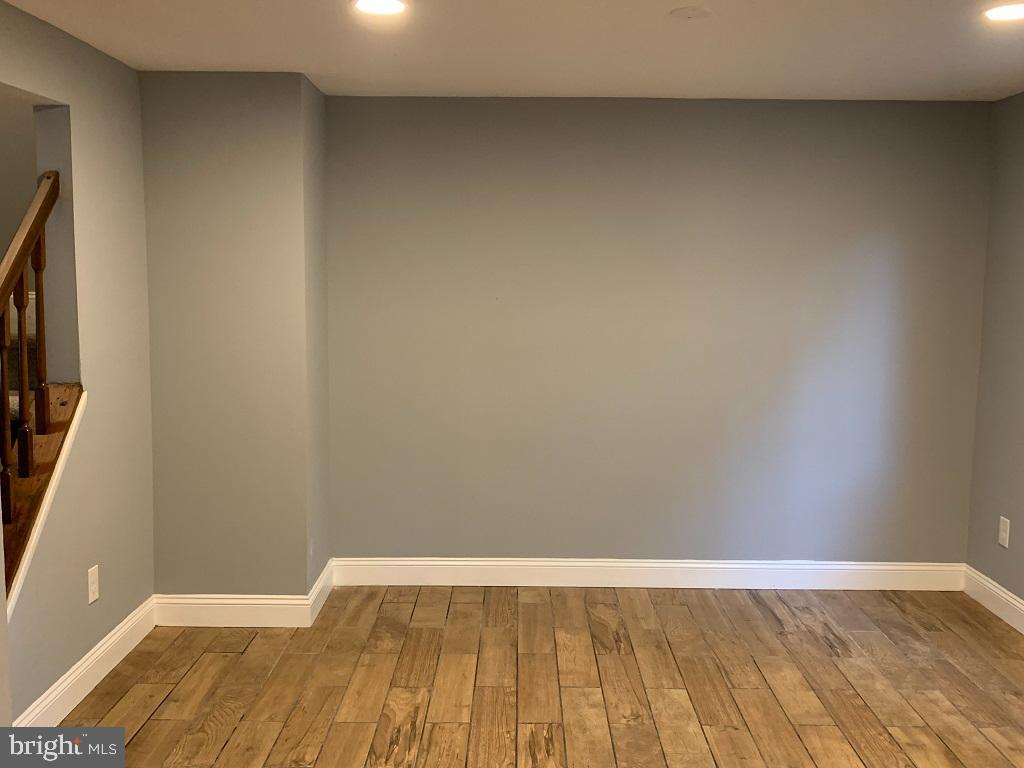 ROLLINGWOOD VILLAGE - Residential