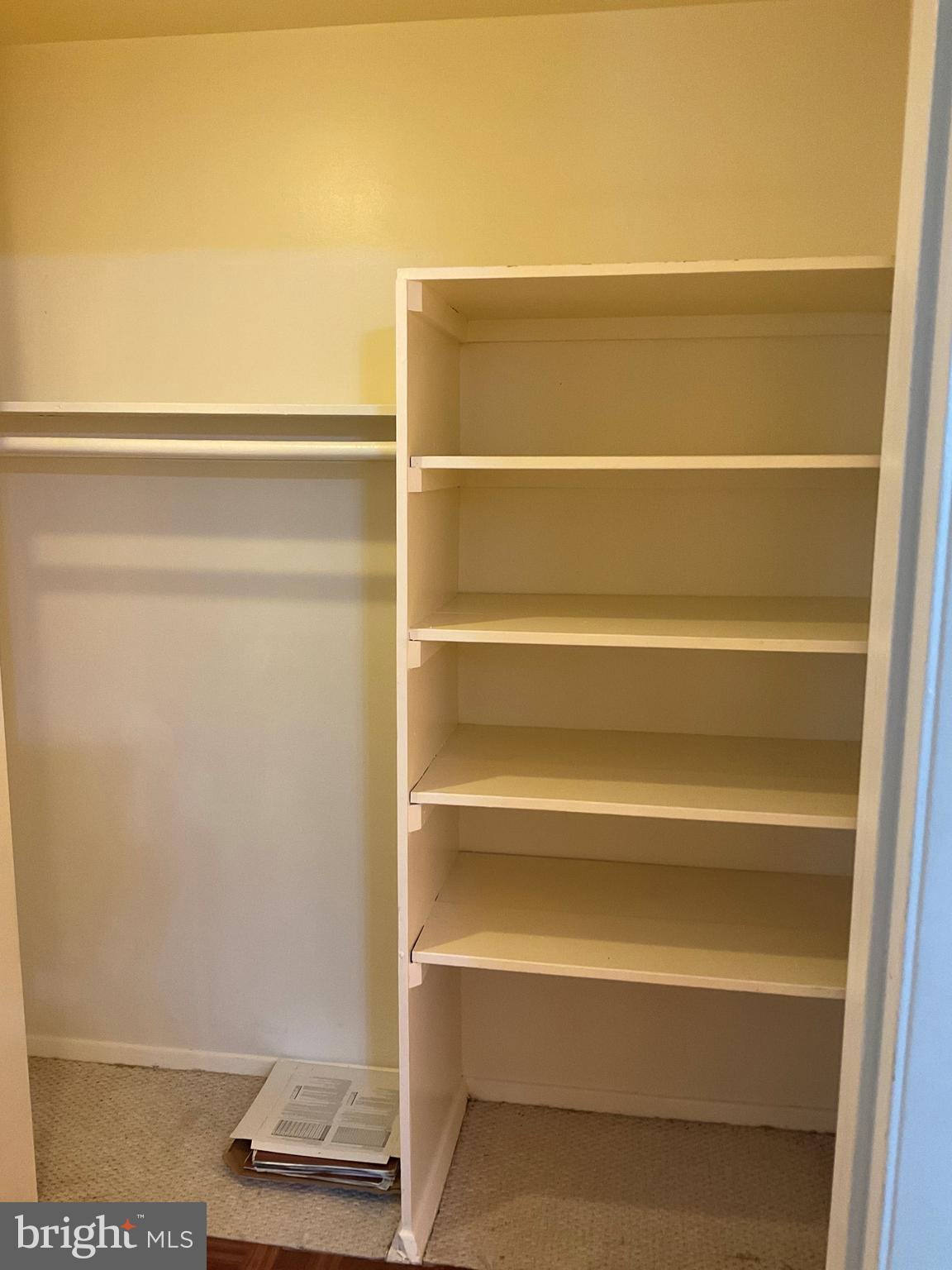 BARCROFT HILLS - Residential