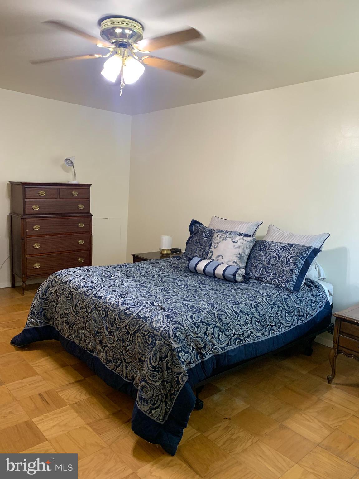 BARCROFT HILLS - Residential