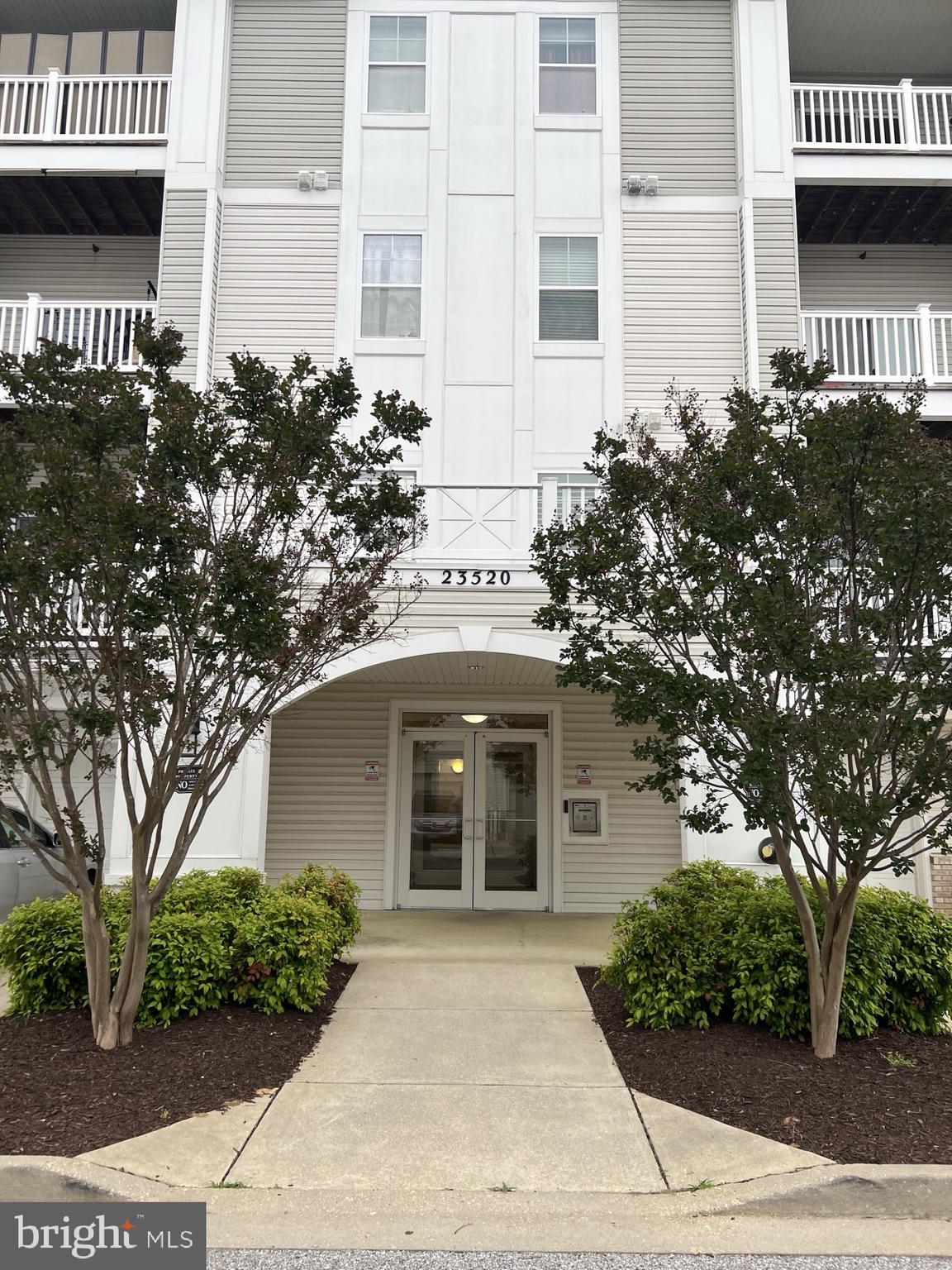This spacious top floor penthouse two-bedroom, two bath condo with private balcony offers all the amenities you are looking for and a low-maintenance lifestyle. Elevator in building makes your move-in a breeze. Community features include a fitness center, club house, and tot lot. Walk to Harris Teeter for all your home cooked meals. Short walk to shopping, restaurants, and entertainment. Where else can you find a walk-able community in St. Mary's County? You don't need to rake leaves shovel snow or cut grass! All of the exterior maintenance is taken care of. Water, trash, and recycling and hoa/condo fees are included. Live the good life, move in to The Residences at Wildewood. (All individuals over 18 residing in property must apply and be on lease Good Credit Required!)