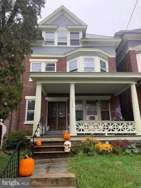 Condo For Rent - 1304 N Clayton Street #1<br/> WILMINGTON, DE 19806