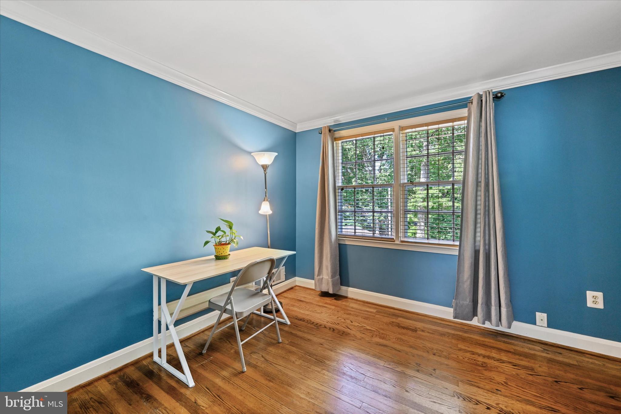 LOCH RAVEN MANOR - Residential