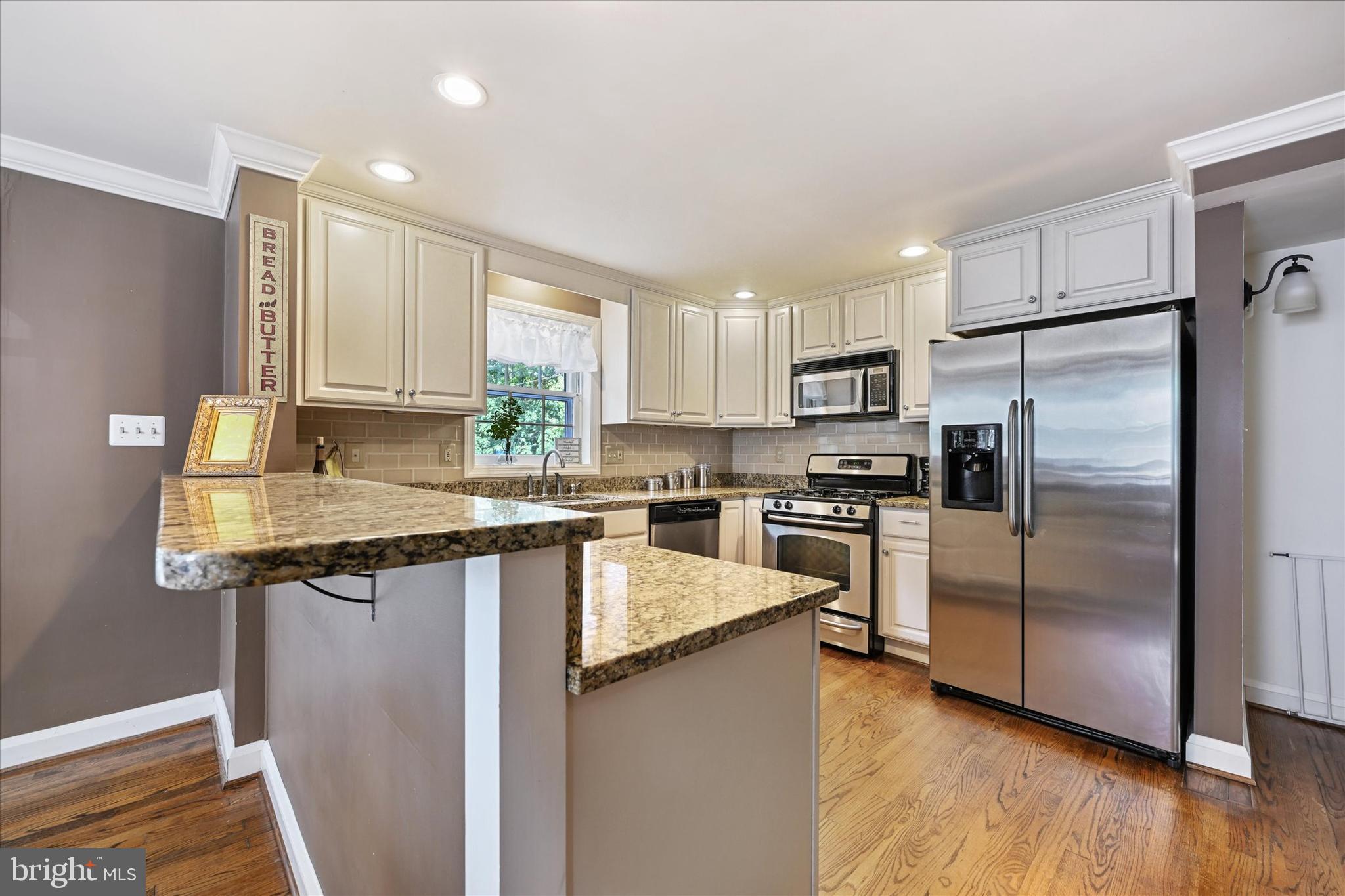 LOCH RAVEN MANOR - Residential