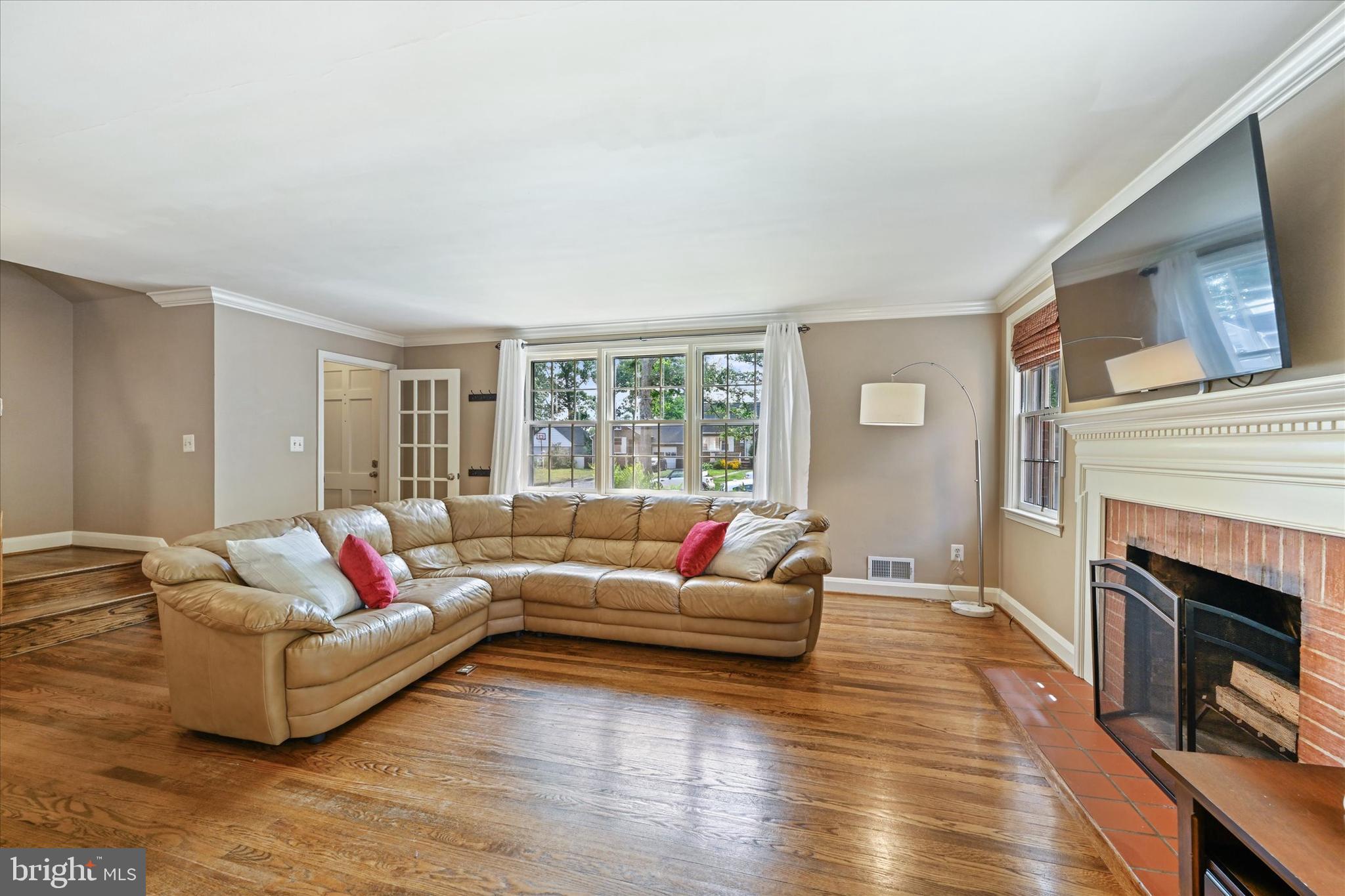 LOCH RAVEN MANOR - Residential