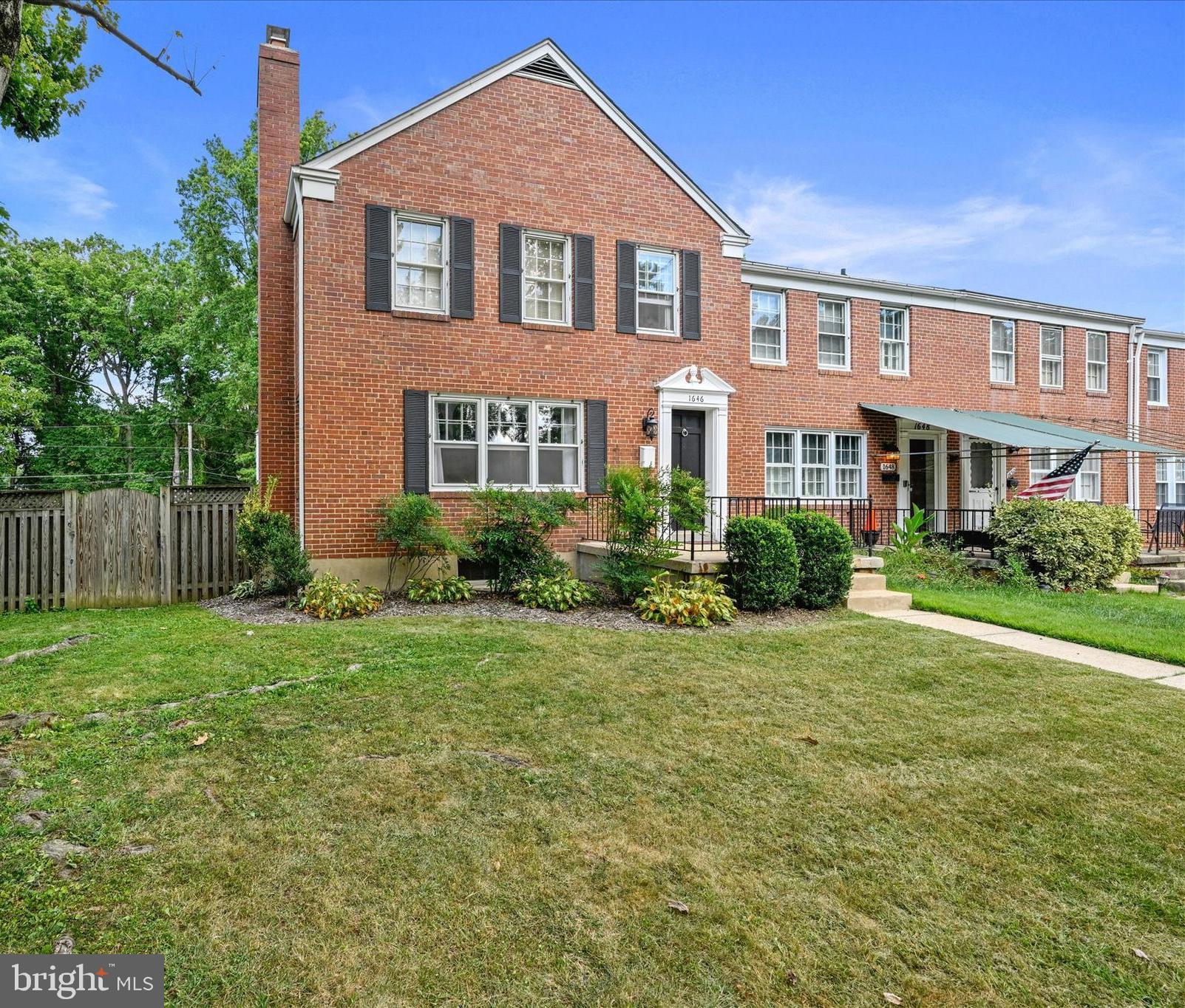 LOCH RAVEN MANOR - Residential