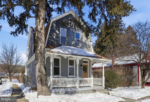 Tiny photo for 1001 Spruce Street, COLUMBIA, PA 17512 (MLS # PALA2082806)