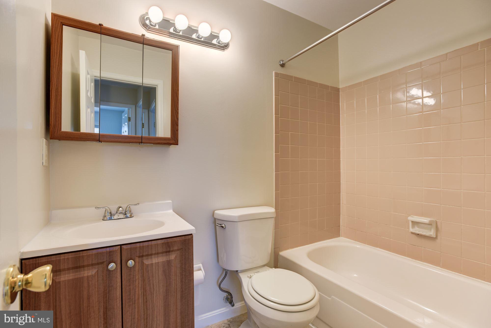 STRATHMORE - Residential