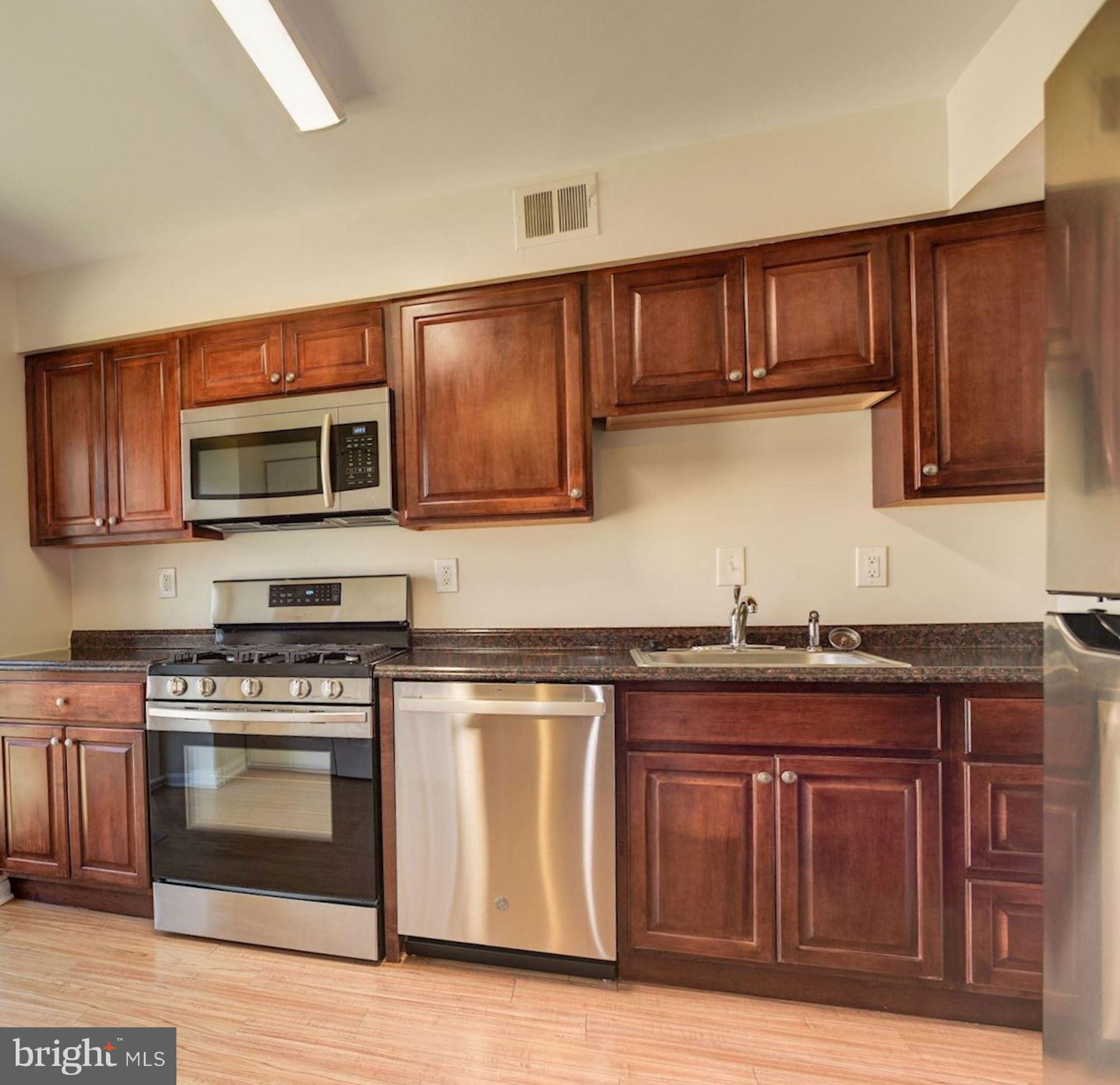 STRATHMORE - Residential