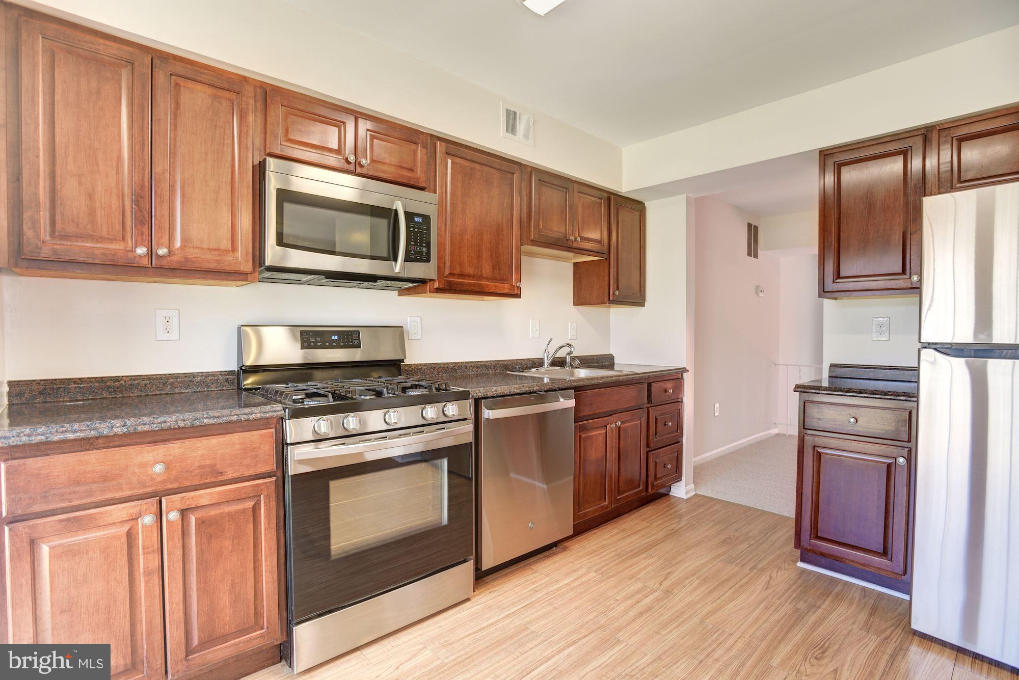 STRATHMORE - Residential