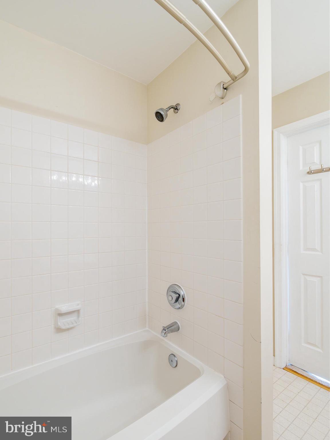 BULL RUN CONDO - Residential Lease