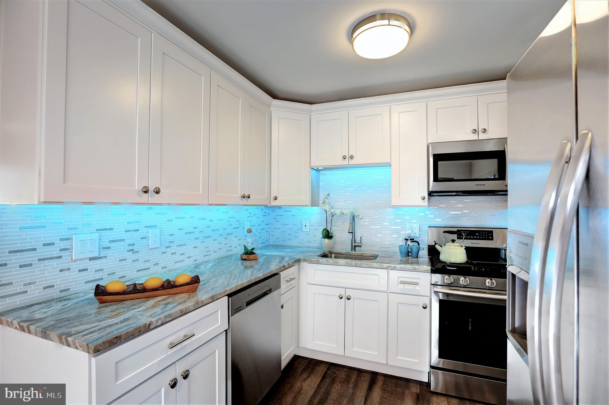 GLENARDEN WOODS - Residential