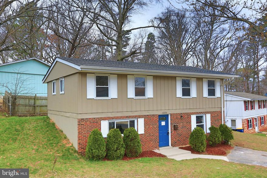 Another remarkably renovated house listed by Amiricon, this house shows and feels like a brand new house inside. bi-level w/ 4 true bedrooms and a rec room that can be the 5th bedroom, plenty of light, Stylish kitchen,  new cabinets, all new kitchen appliances, fantasy brown granite counter-tops, fancy backsplash, new flooring/ paint, remodeled bathrooms, large master suite on the first level, Brand new roof, new furnace and high efficiency water heater. Convenient for DC commuters: only minutes to Routes 50, 295 & 495, Largo metro station (blue/silver lines), Morgan Blvd metro station, Landover metro station (orange line) with park & ride, New Carrollton MARC station. Less than 15 minutes to ALDI, Costco, Wegman's and other grocery stores, shopping centers, 2 community centers, public parks, Glenarden library, UMD Global Campus, Prince George's Community College, FedEx Field, and Six Flags.