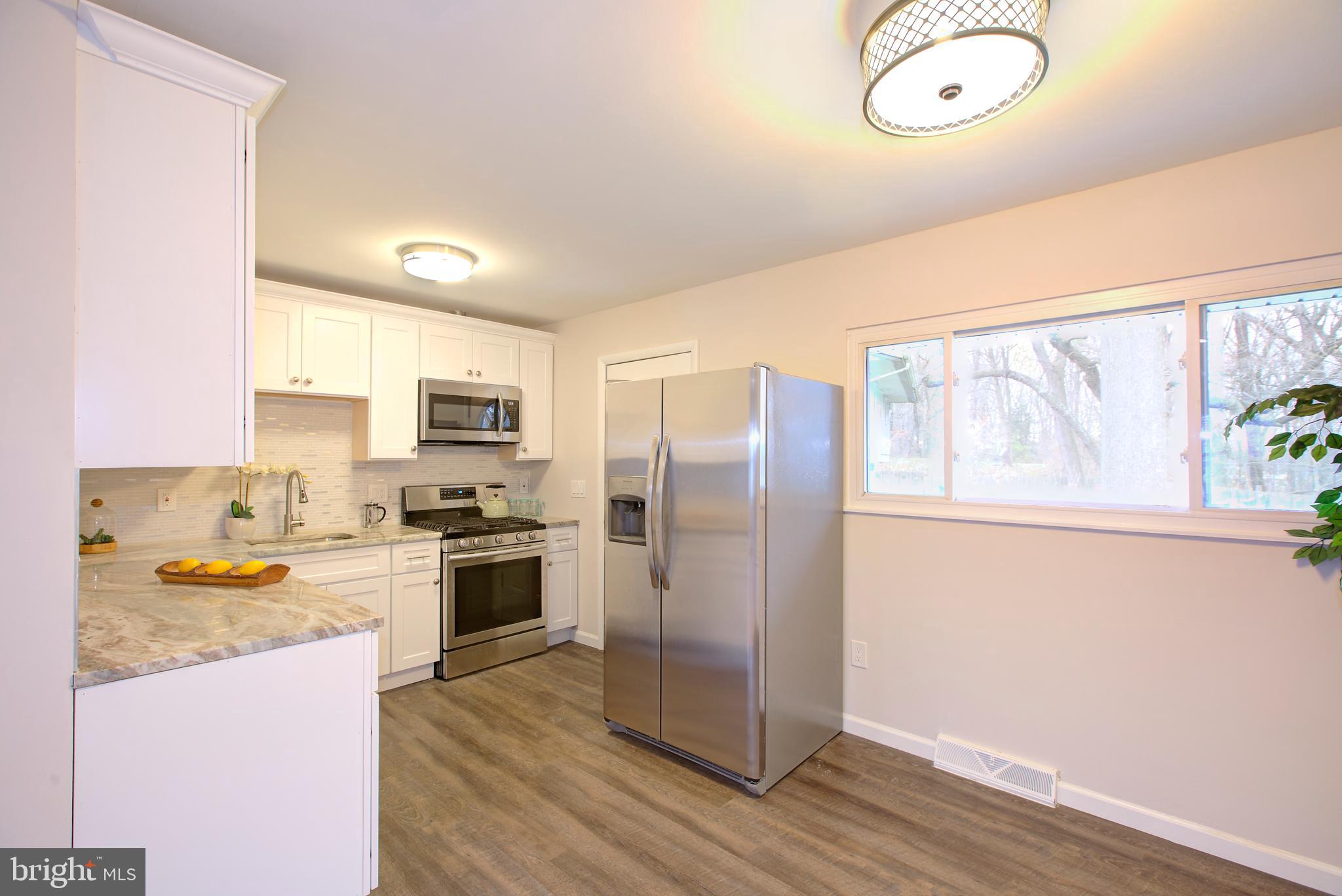 GLENARDEN WOODS - Residential