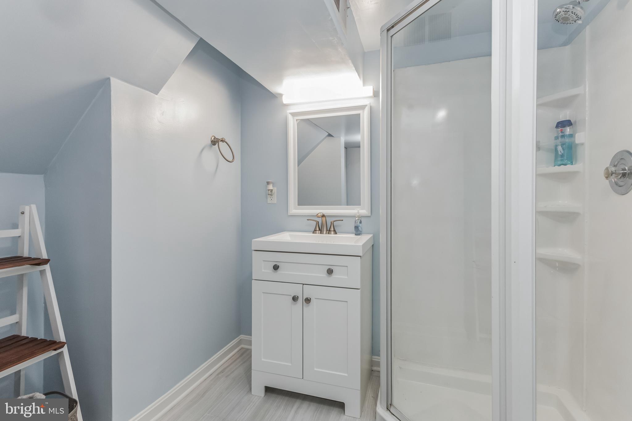 DALECREST - Residential