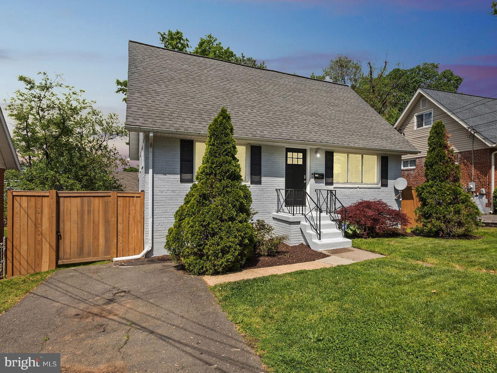 DALECREST - Residential