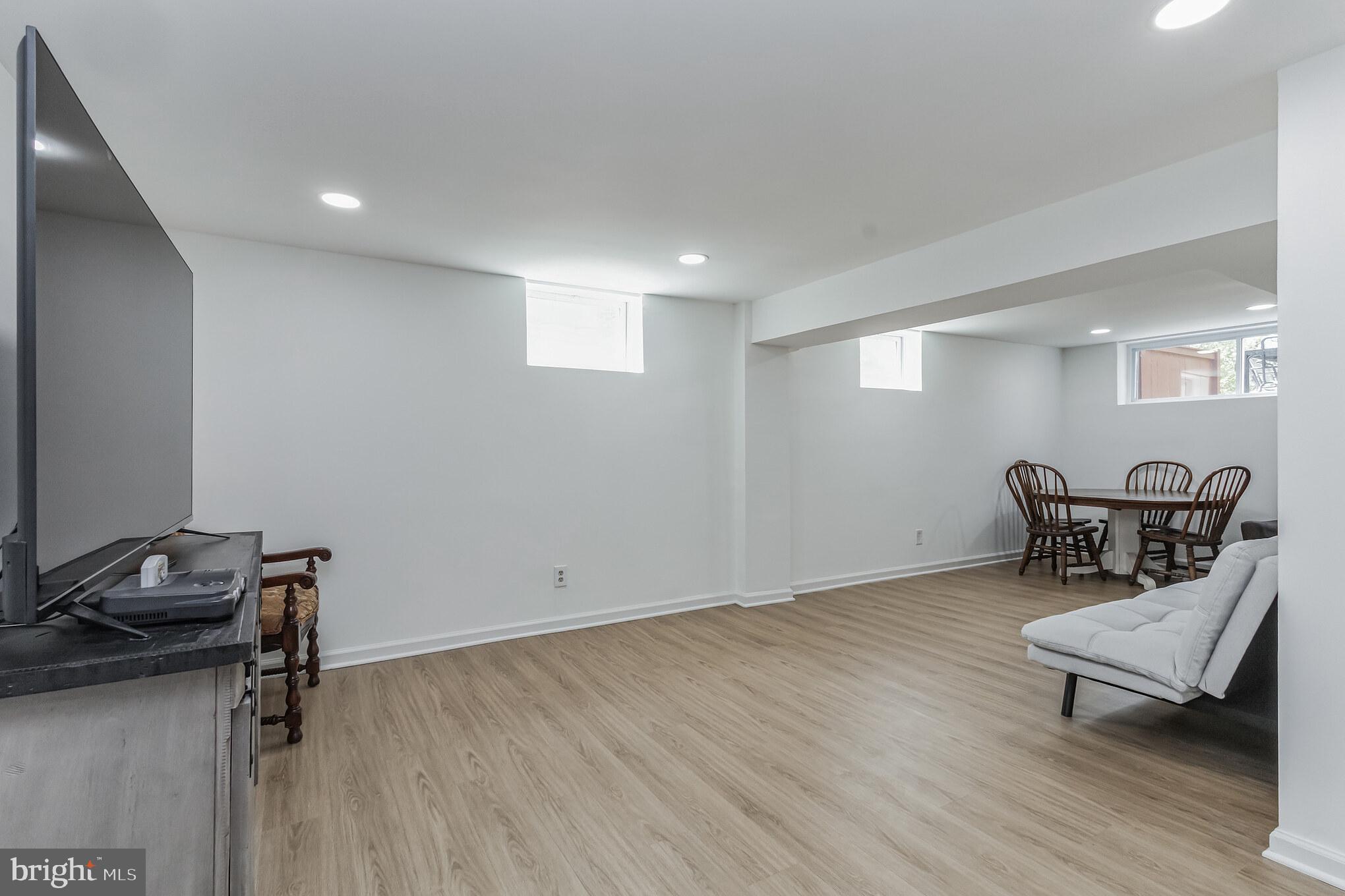 DALECREST - Residential