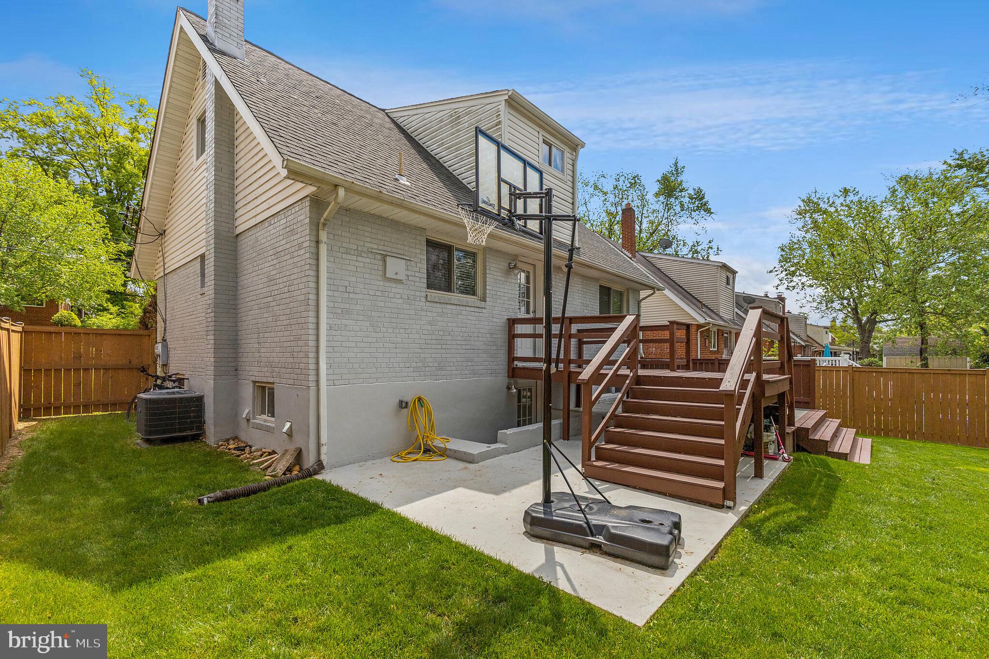 DALECREST - Residential