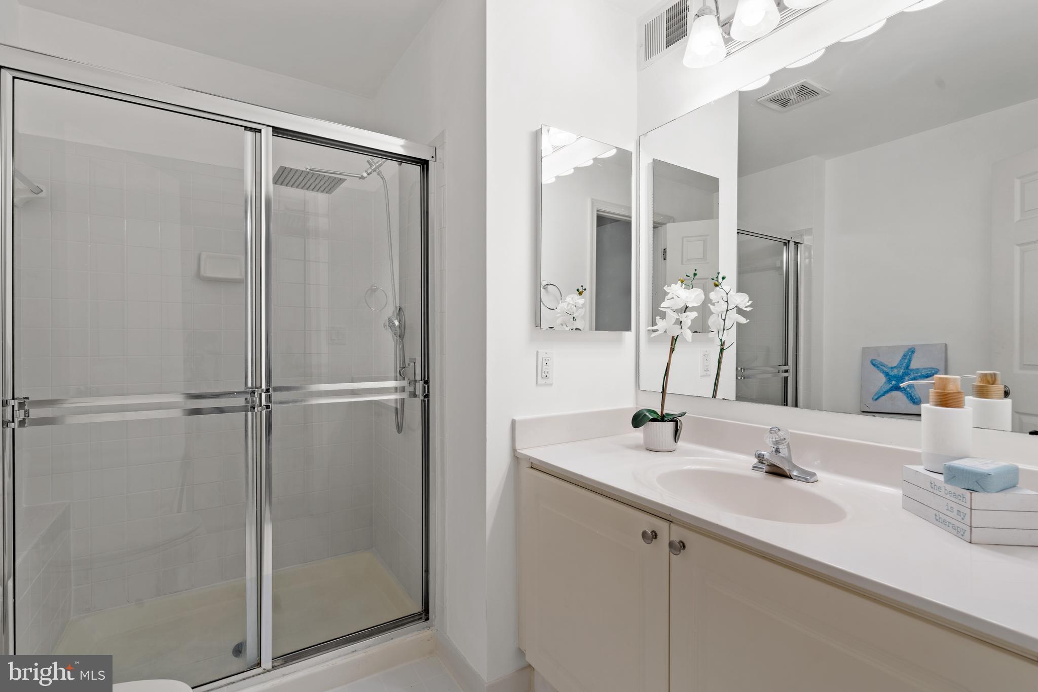 LILLIAN COURT AT TYSONS 11 - Residential