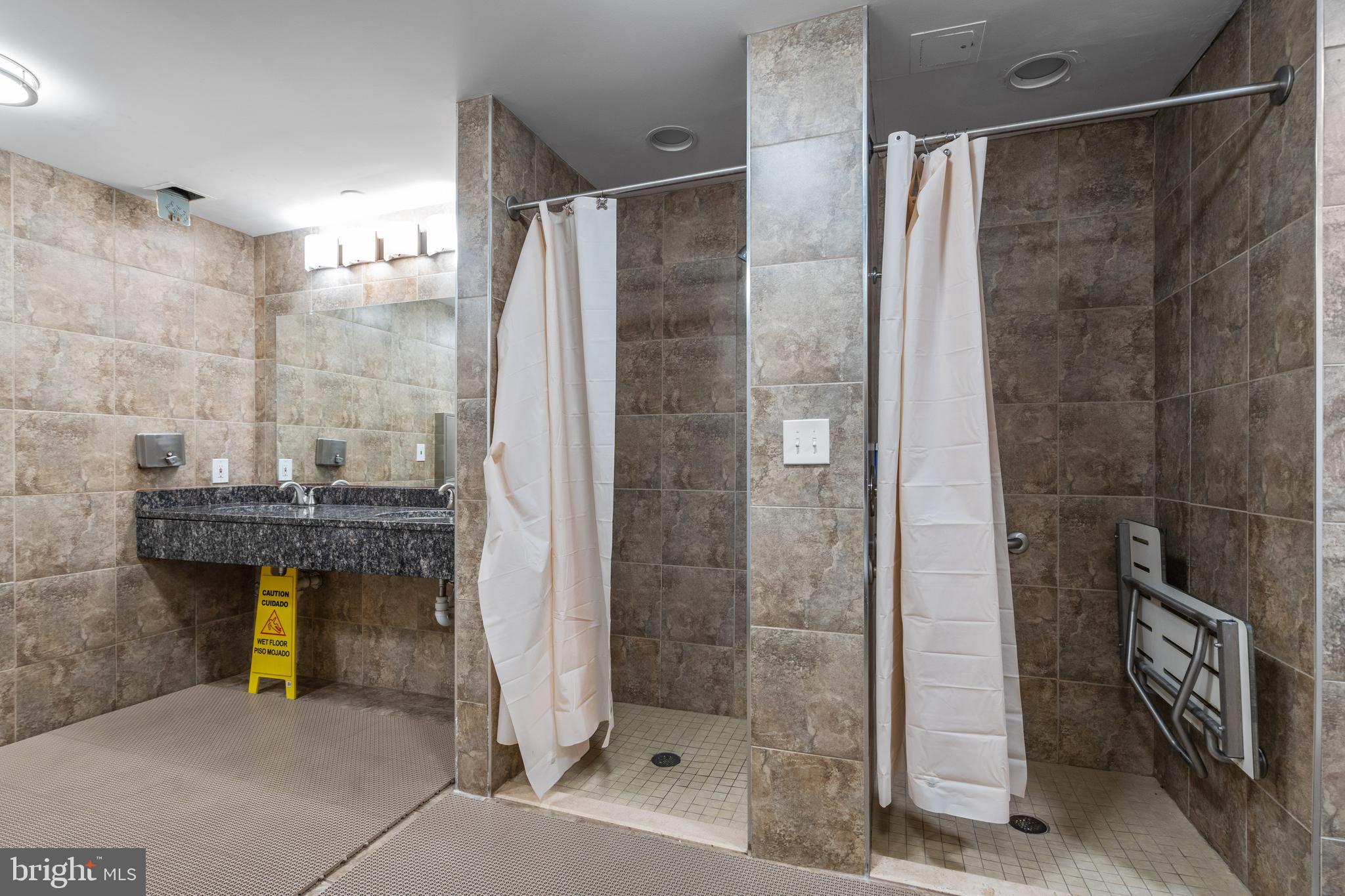 LILLIAN COURT AT TYSONS 11 - Residential