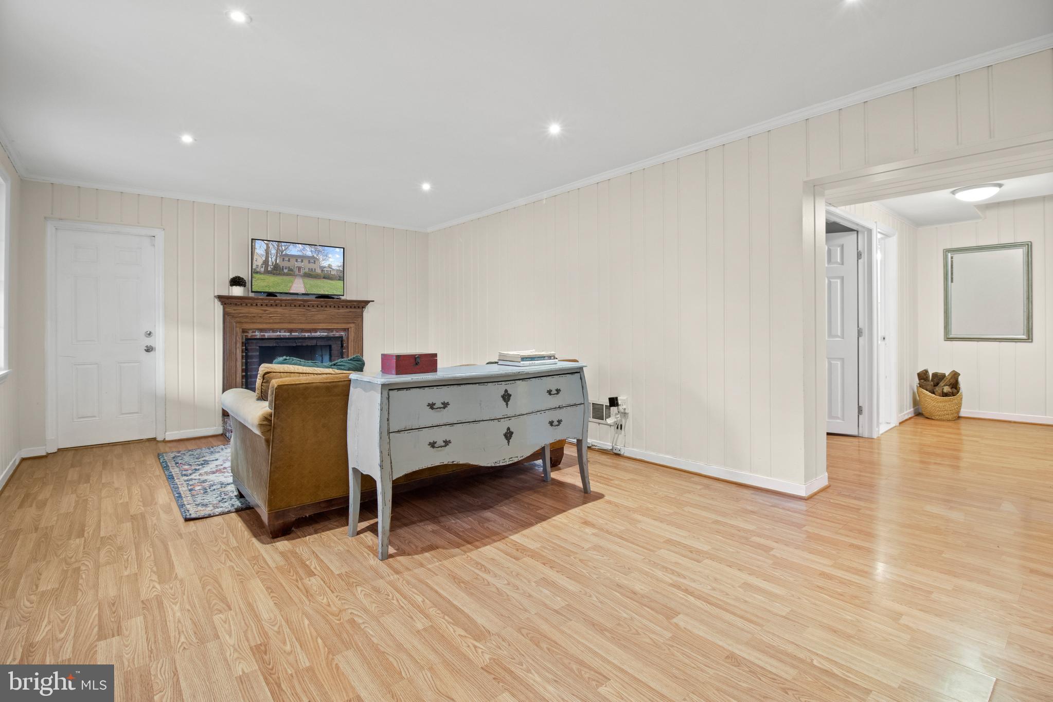 CHEVY CHASE - Residential