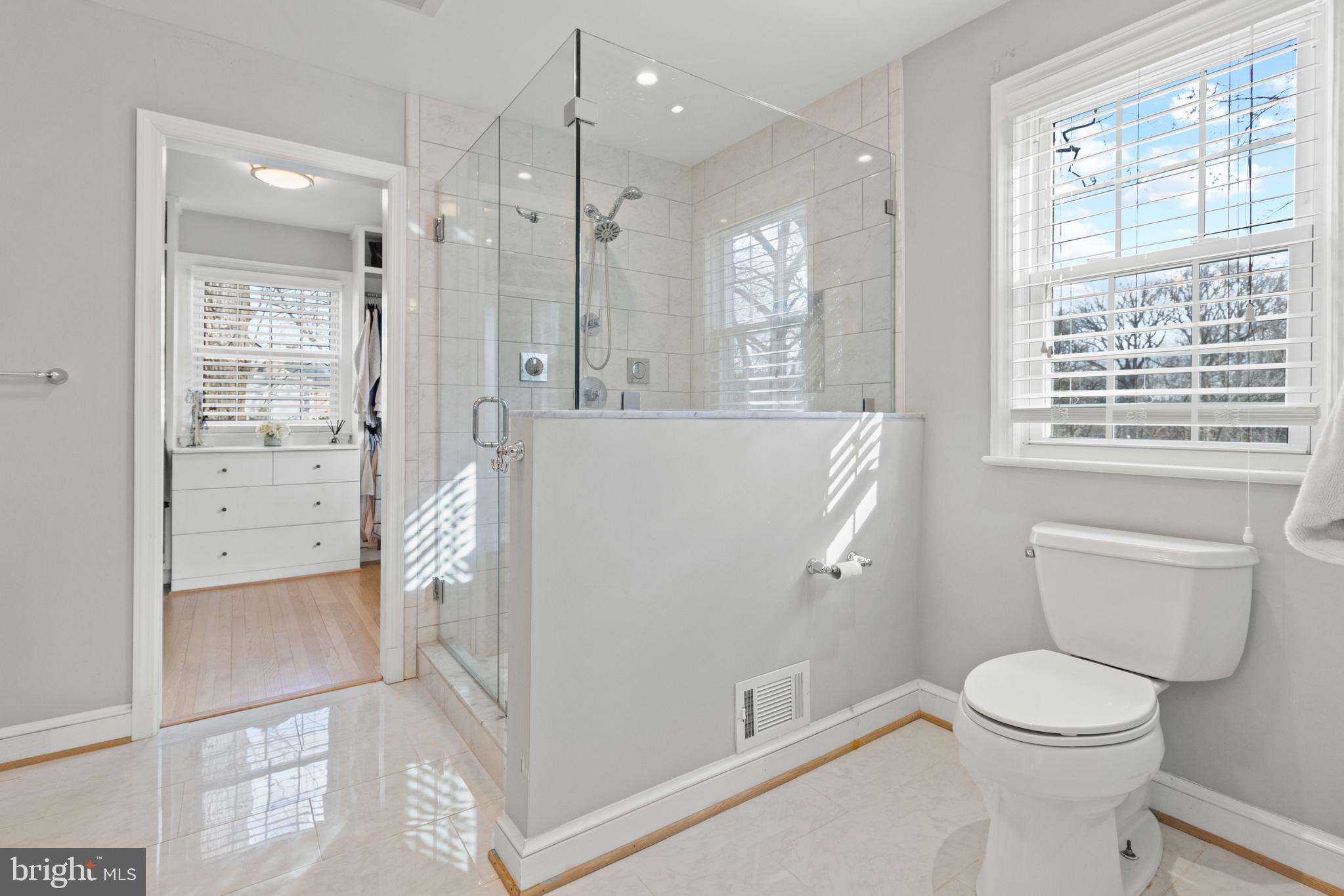 CHEVY CHASE - Residential