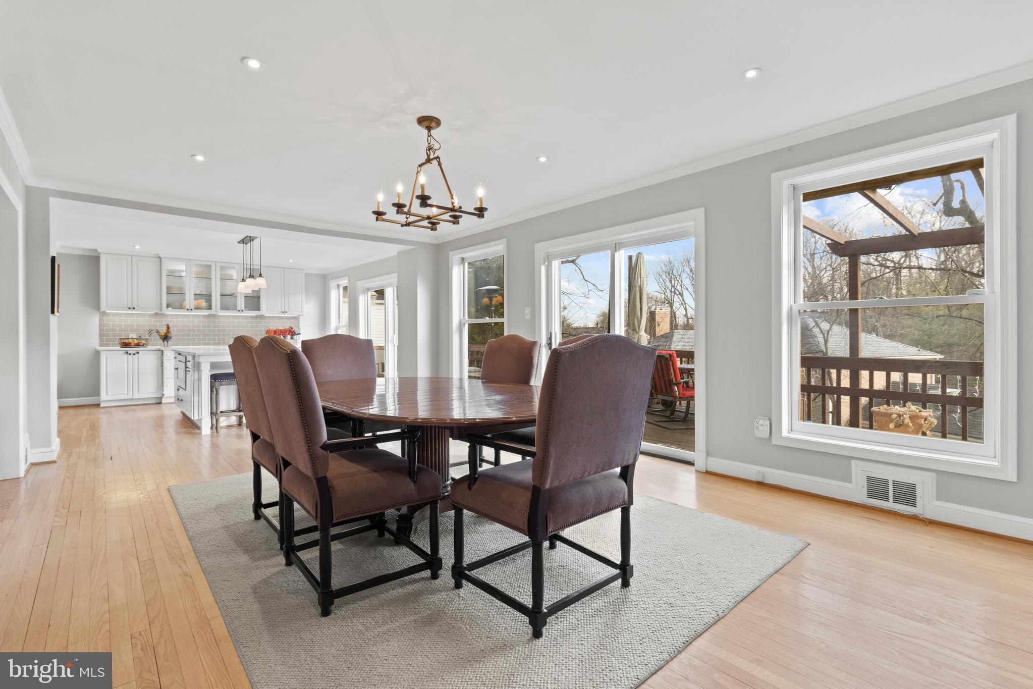 CHEVY CHASE - Residential