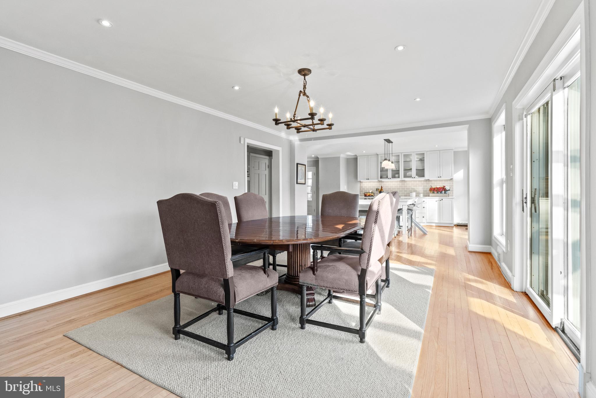 CHEVY CHASE - Residential