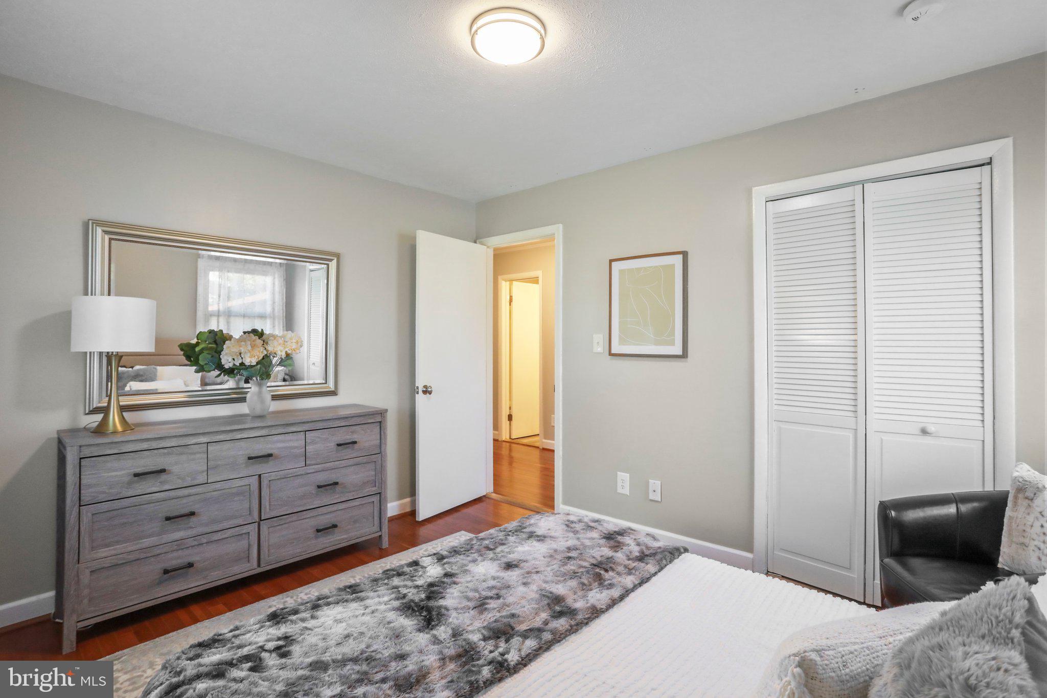 THE MEADOWS - Residential Lease