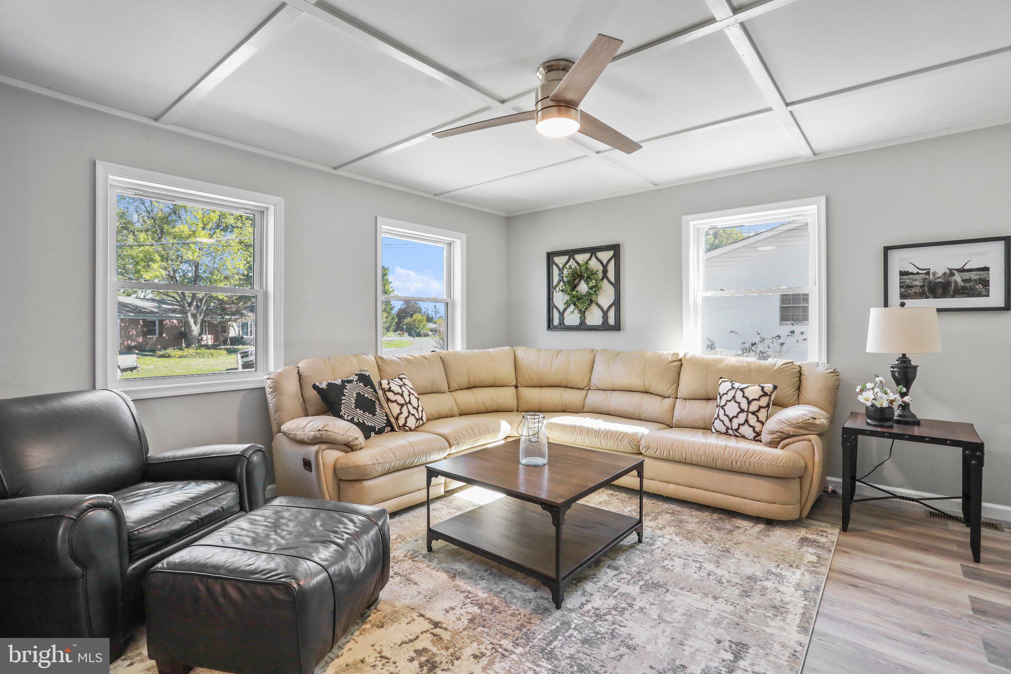 THE MEADOWS - Residential Lease