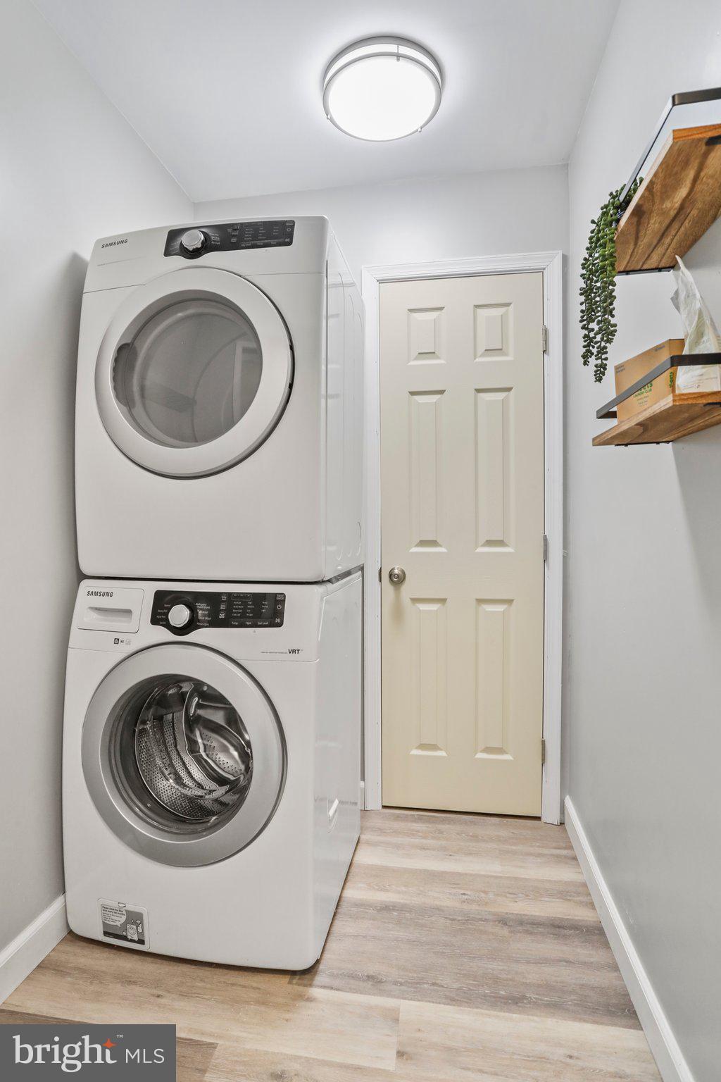 THE MEADOWS - Residential Lease