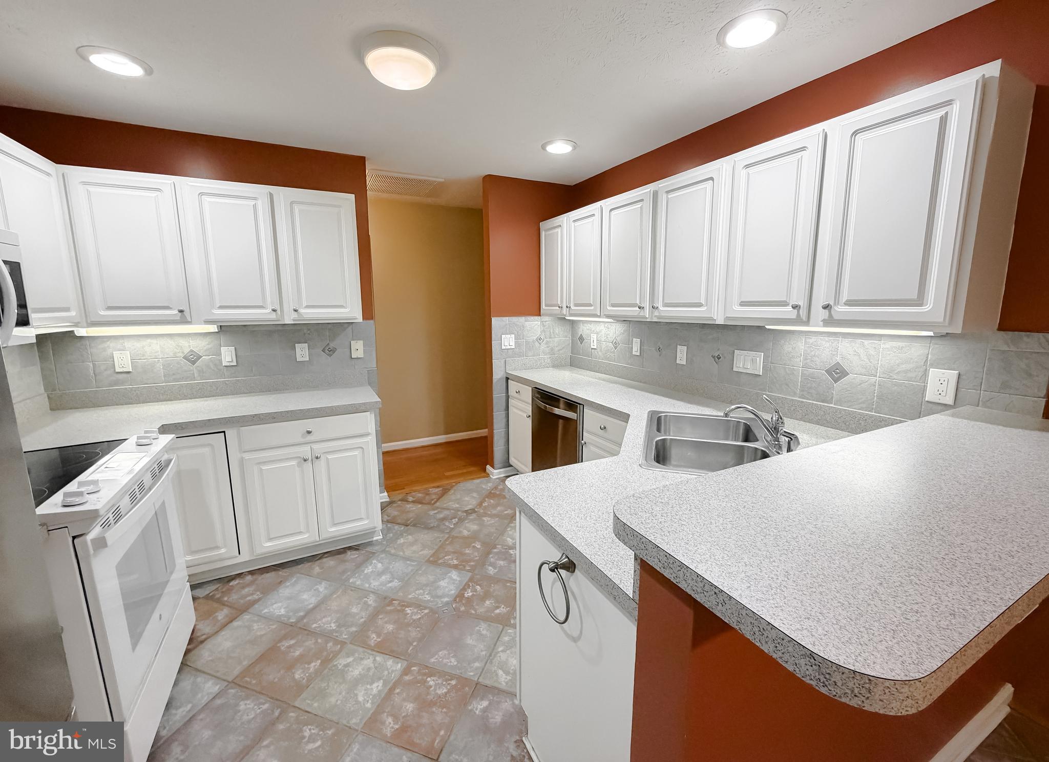 PEPPER RIDGE OF WILDEWOOD - Residential