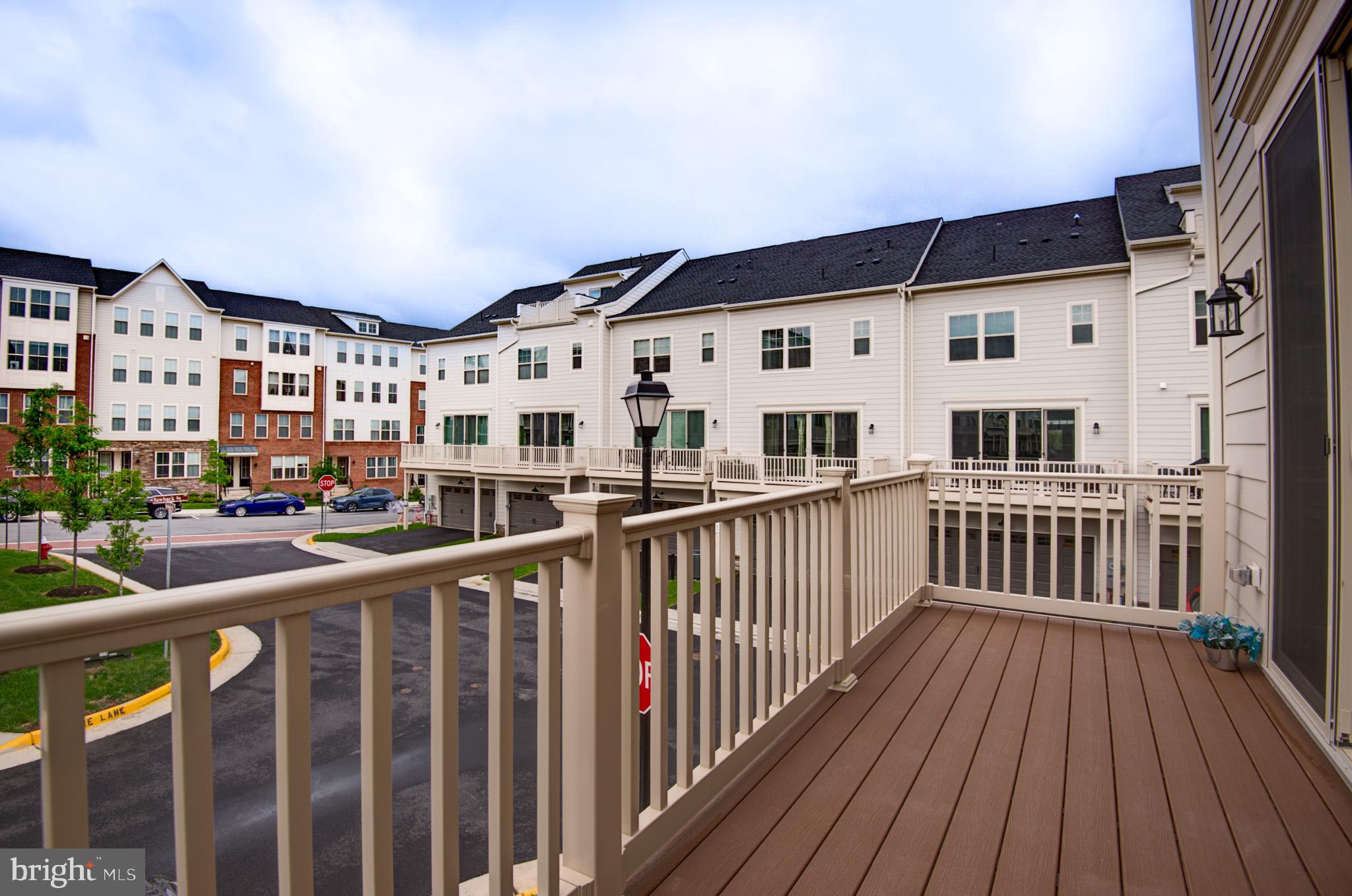 POTOMAC STATION MARKETPLACE - Residential Lease