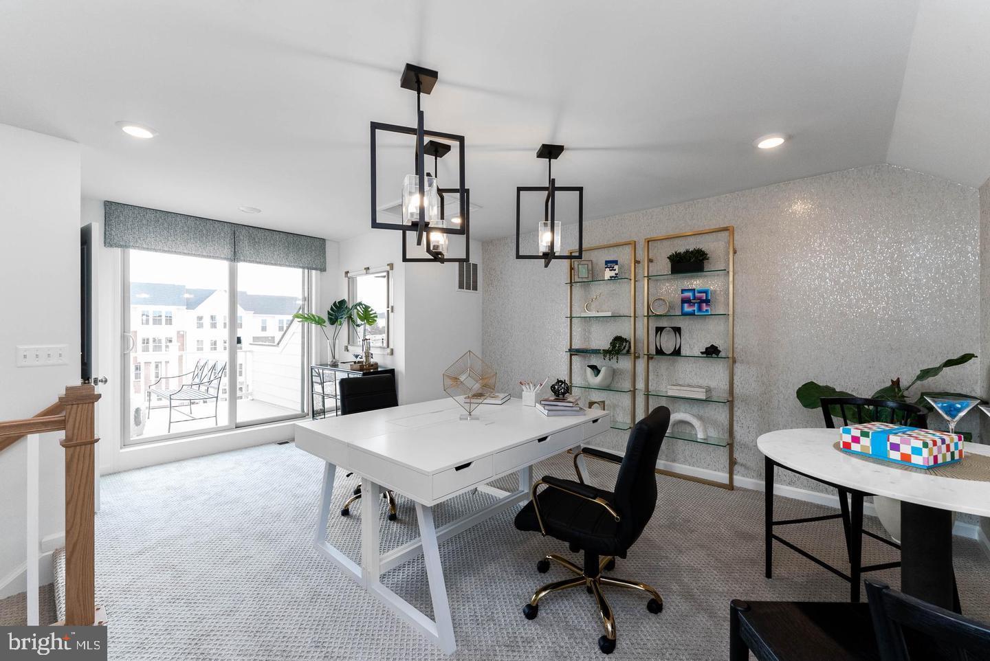 POTOMAC STATION MARKETPLACE - Residential Lease